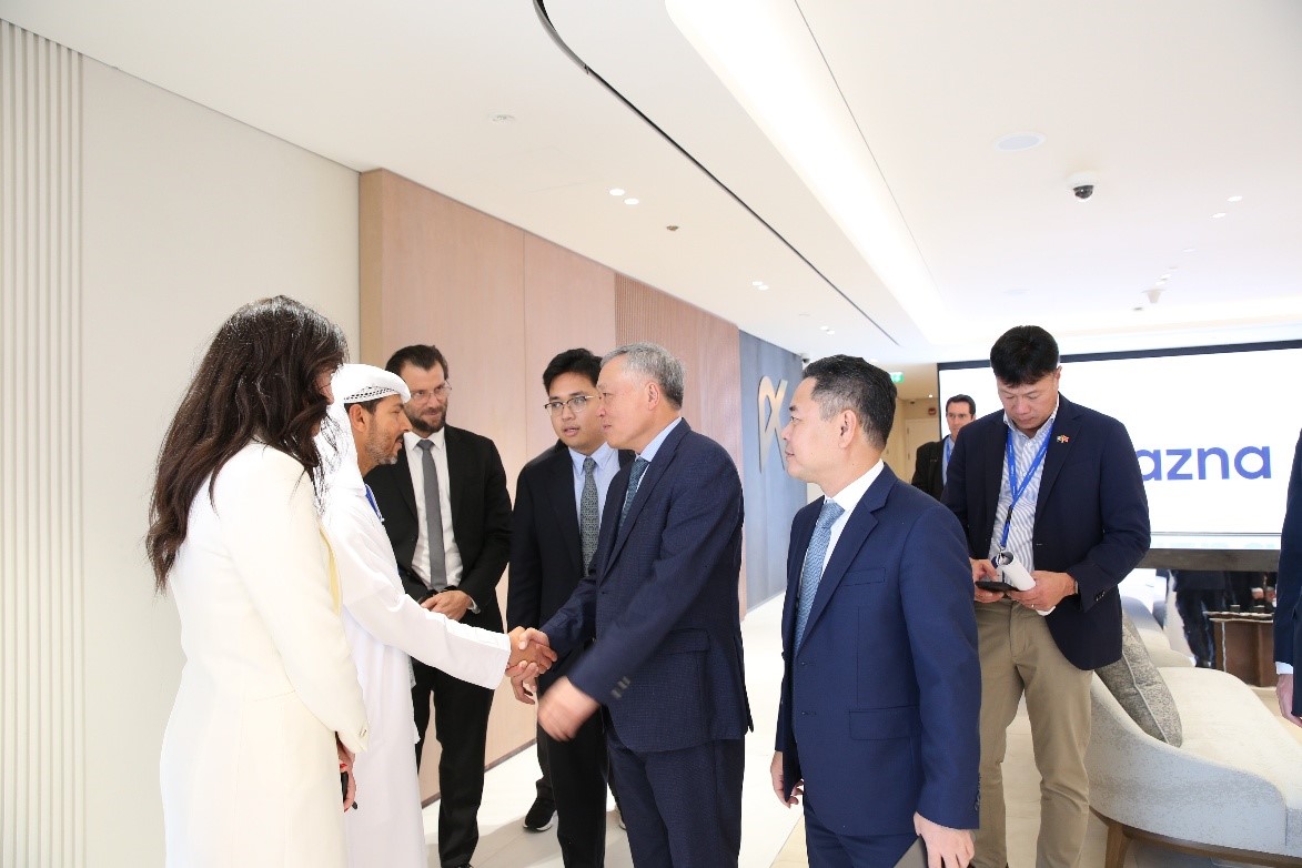 Xúc tiến đầu tư vào Trung tâm tài chính quốc tế tại Việt Nam: Phó Thủ tướng Nguyễn Hòa Bình làm việc với các tập đoàn công nghệ và bất động sản hàng đầu UAE