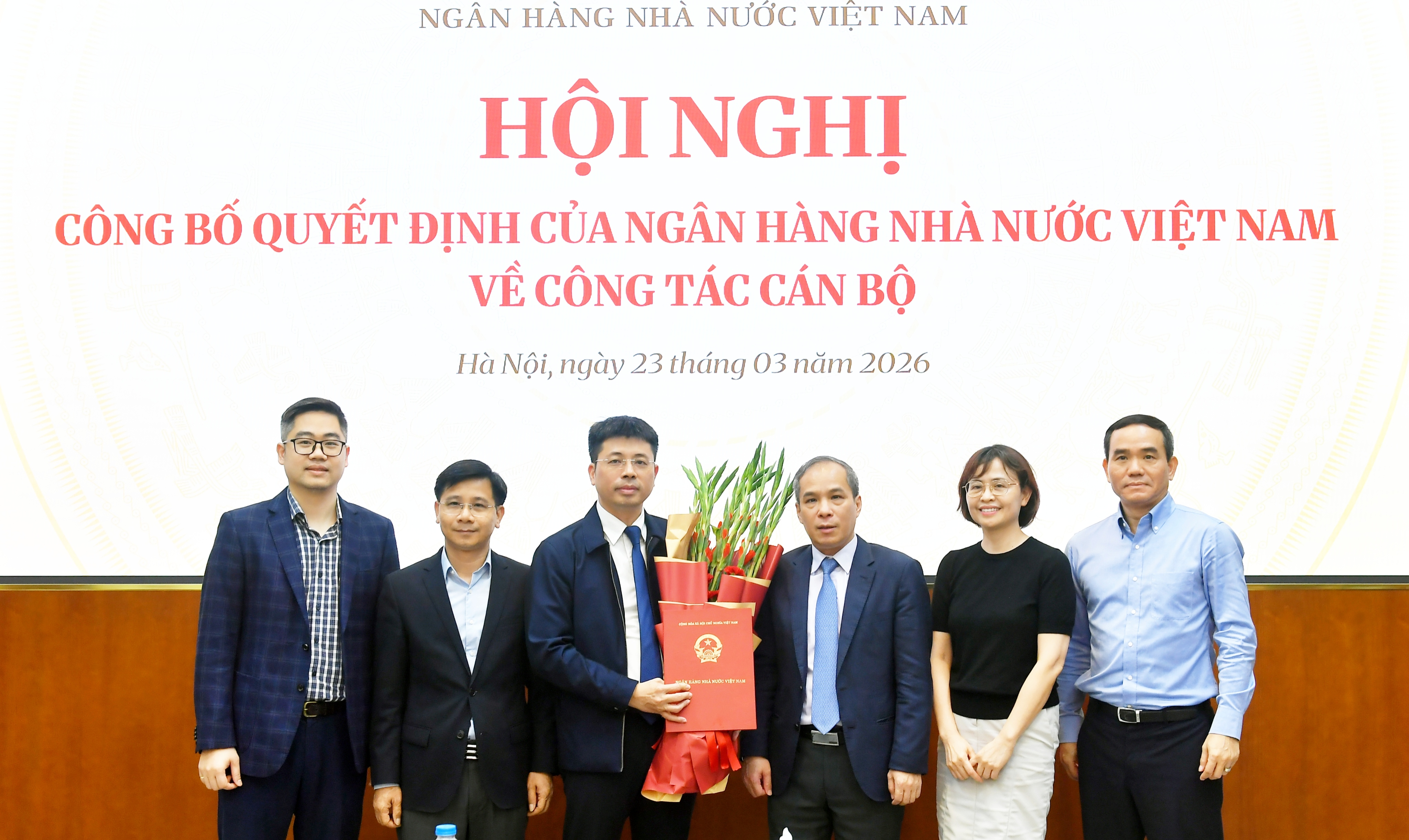 Công bố quyết định bổ nhiệm Phó Cục trưởng Cục An toàn hệ thống các tổ chức tín dụng