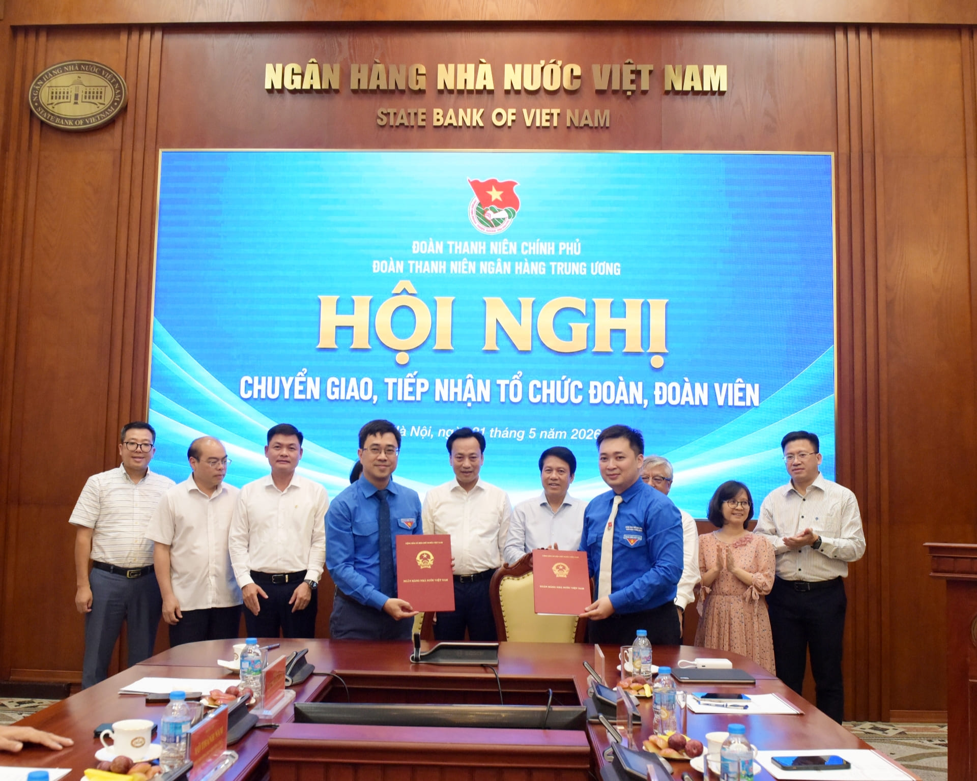 Đoàn Thanh niên Ngân hàng Trung ương tiếp nhận 6 tổ chức Đoàn, đoàn viên từ Đoàn Thanh niên Chính phủ
