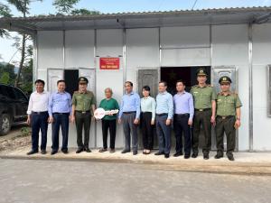 Hình nhỏ