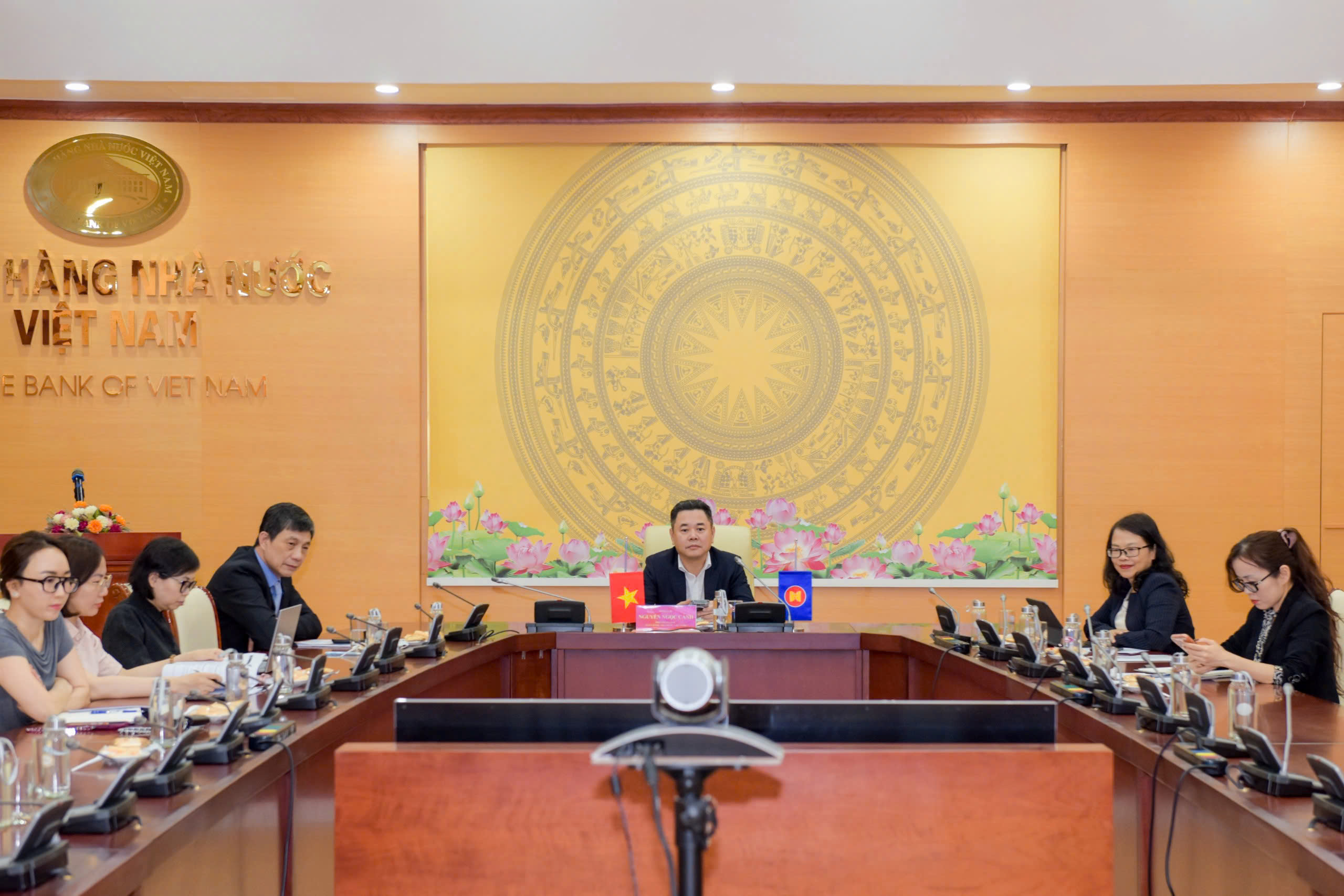 Phó Thống đốc Nguyễn Ngọc Cảnh tham dự Hội nghị Bộ trưởng Tài chính và Thống đốc Ngân hàng Trung ương ASEAN lần thứ 13