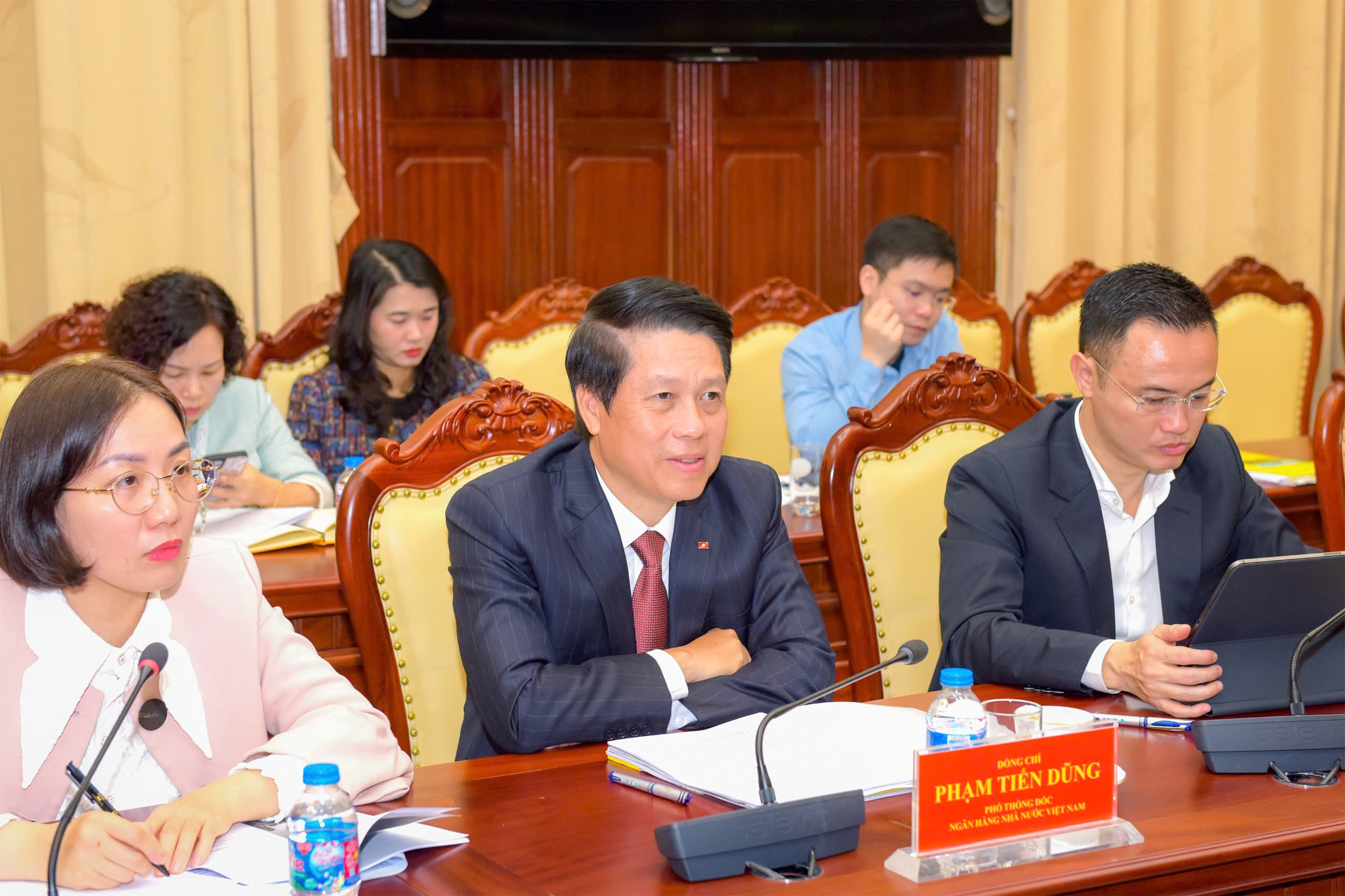 Phó Thống đốc Phạm Tiến Dũng tiếp Lãnh đạo Tập đoàn SEA Group