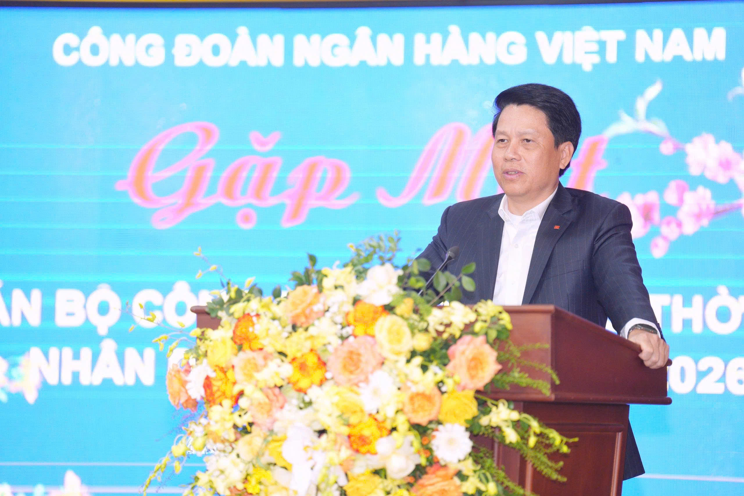 Công đoàn Ngân hàng Việt Nam gặp mặt cán bộ công đoàn các thời kỳ nhân dịp Xuân Bính Ngọ 2026