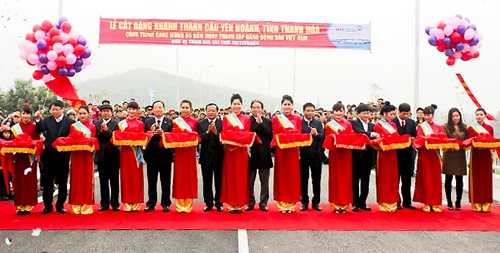 Ảnh khánh thành cầu 2015