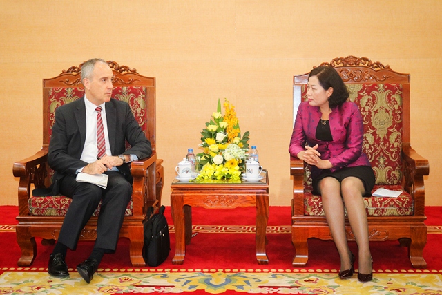 Phó TĐ Nguyễn Thị Hồng tiếp IMF