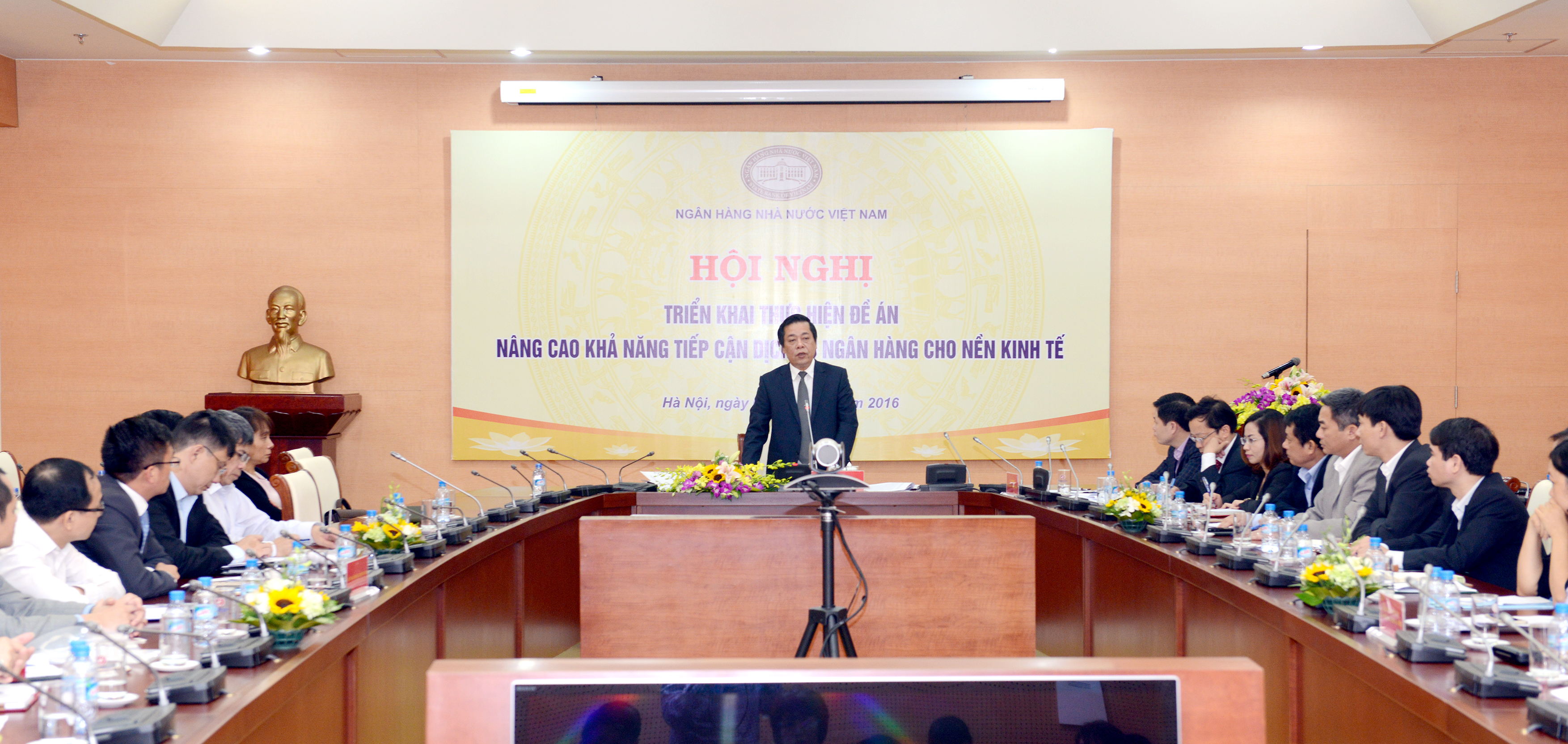 Hội nghị triển khai thực hiện “Đề án nâng cao khả năng tiếp cận dịch vụ ngân hàng cho nền kinh tế”