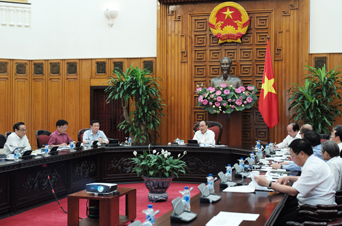 Thủ tướng làm việc với Tổ Tư vấn kinh tế