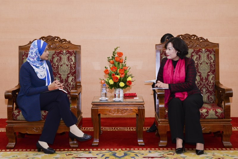 Deputy Governor Nguyen Thi Hong meets the Alternate Executive Director of the World Bank Group of Southeast Asia