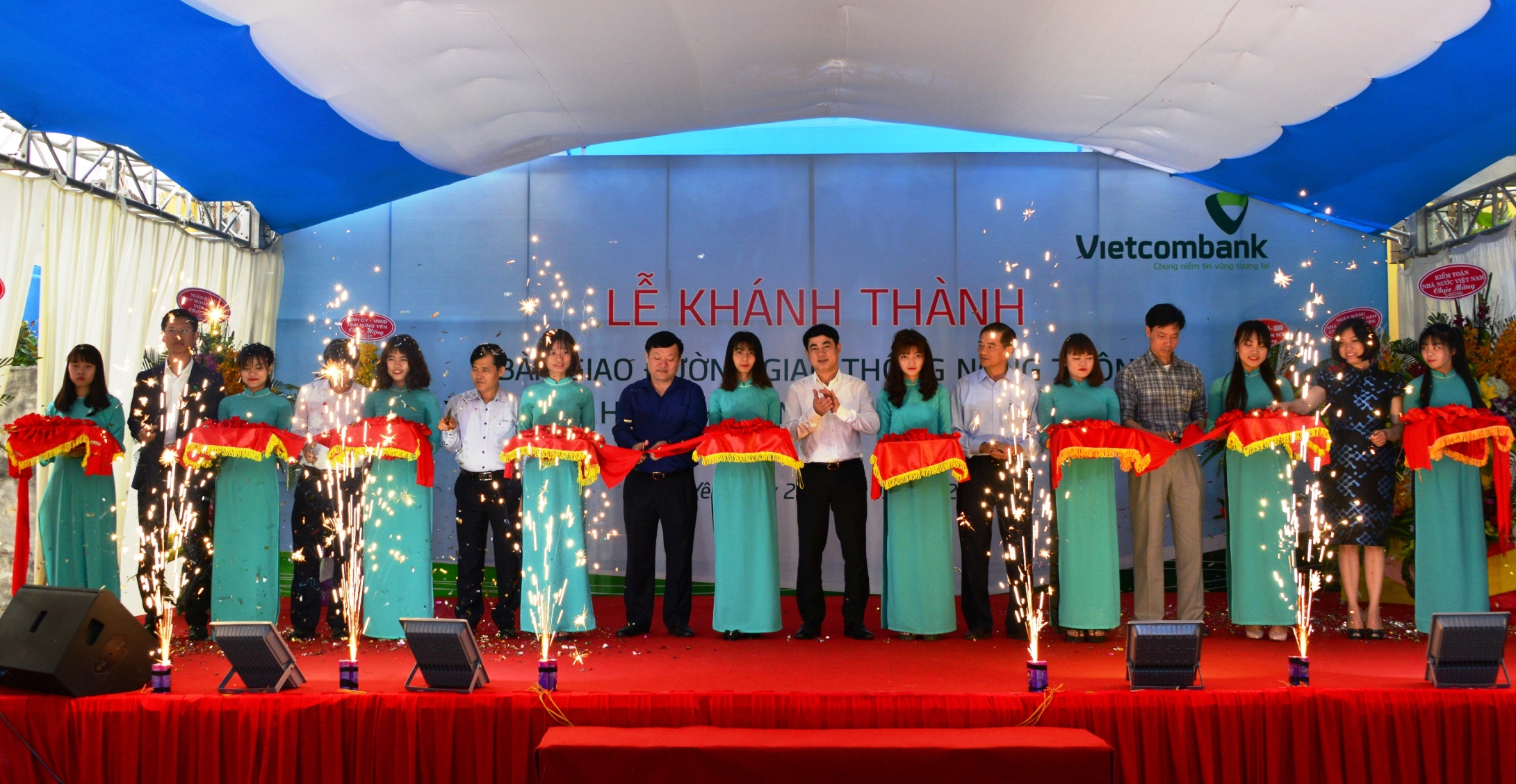 Vietcombank khánh thành công trình đường nông thôn mới trị giá 3 tỷ đồng tại Hưng Yên