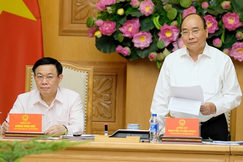 Thủ tướng Nguyễn Xuân Phúc phát biểu tại phiên họp