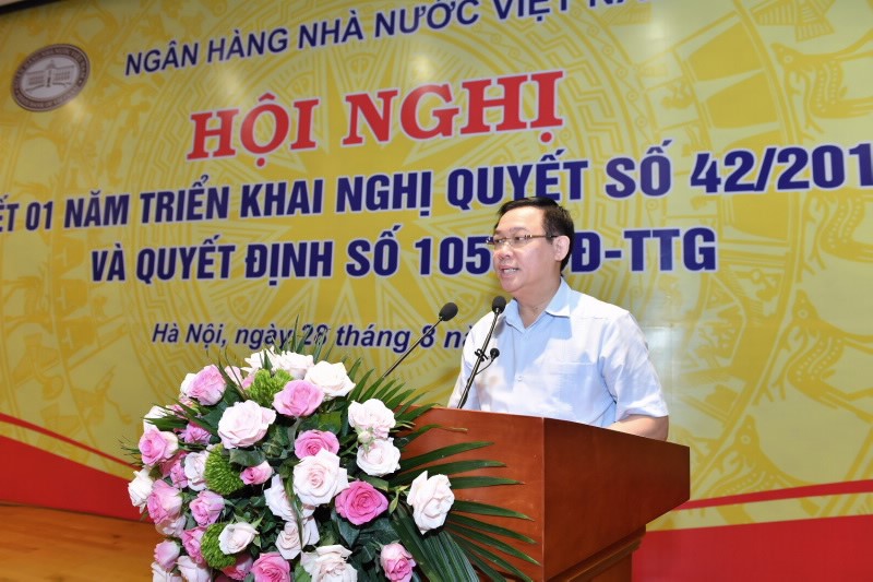 Deputy Prime Minister Vuong Dinh Hue delivers speech at the Conference
