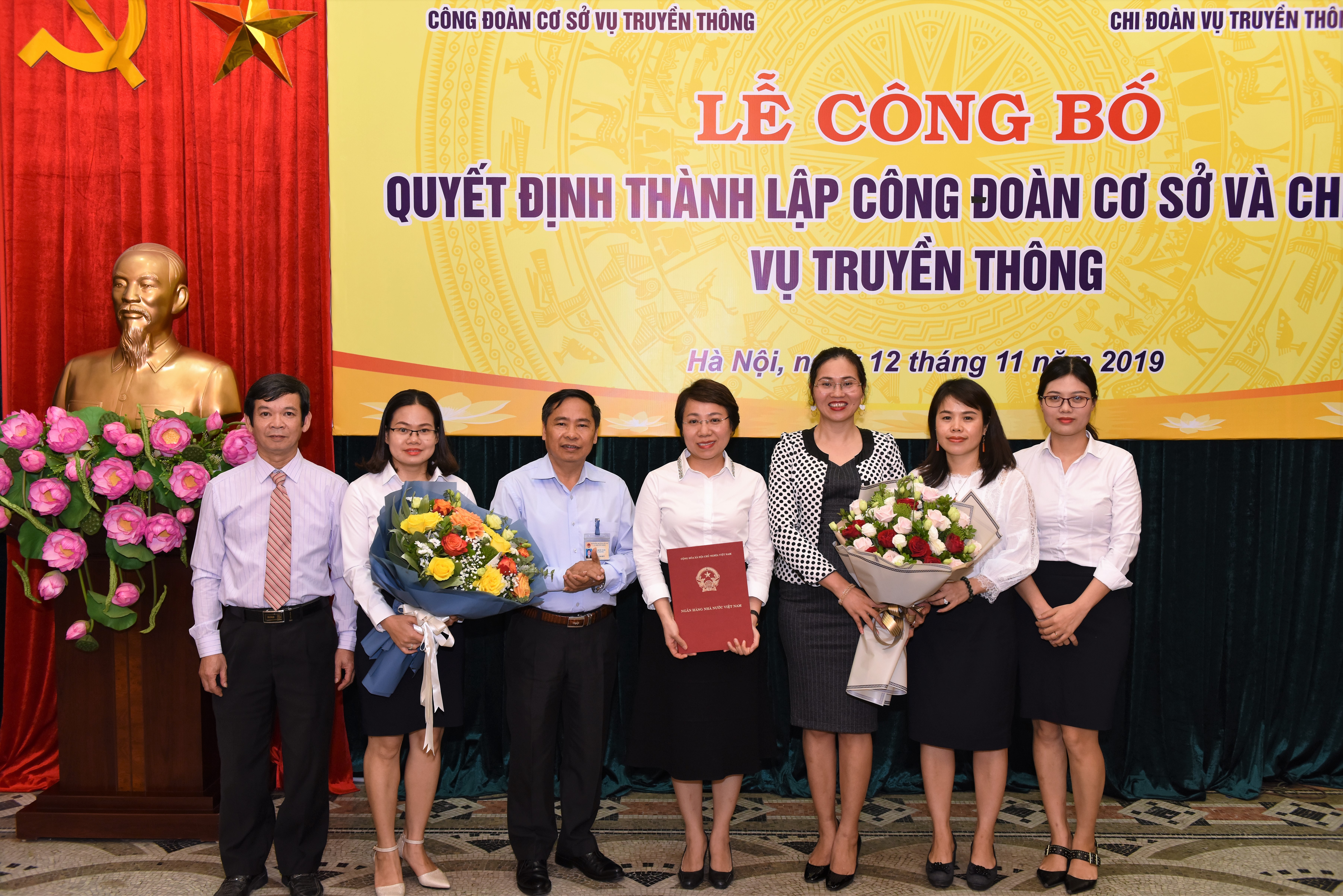 Ban Chấp hành lâm thời Công đoàn cơ sở Vụ Truyền thông ra mắt tại buổi lễ