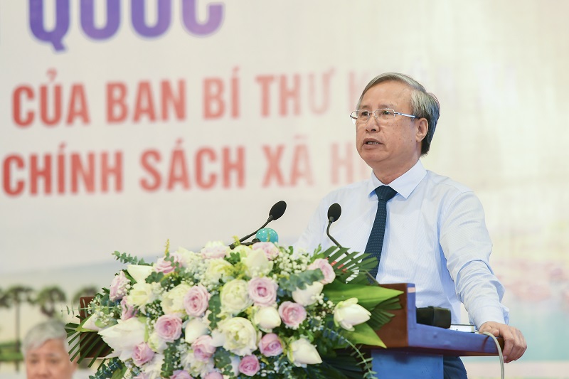 Đồng chí Trần Quốc Vượng, Ủy viên Bộ Chính trị, Thường trực Ban Bí thư phát biểu chỉ đạo Hội nghị