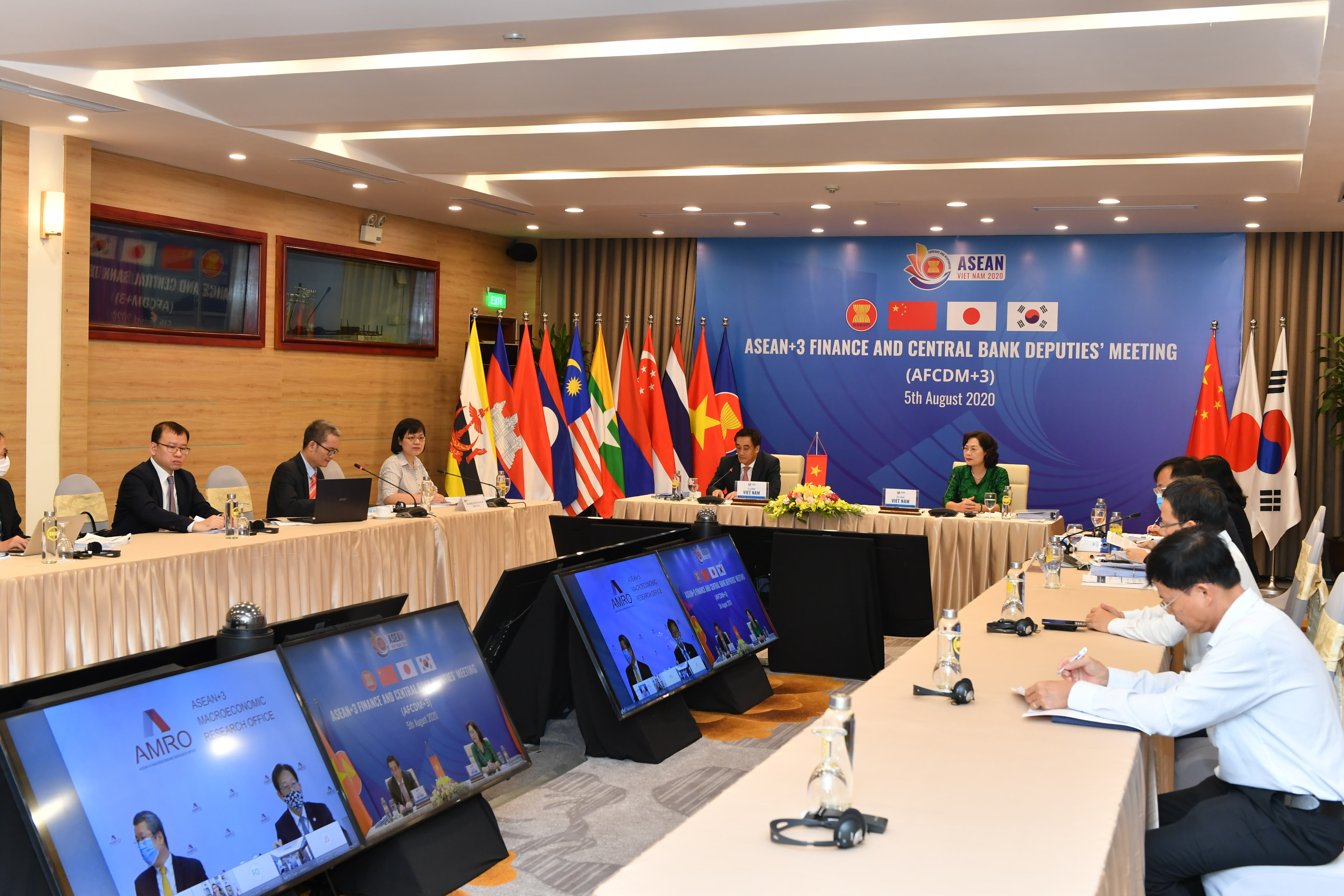 Toàn cảnh Hội nghị