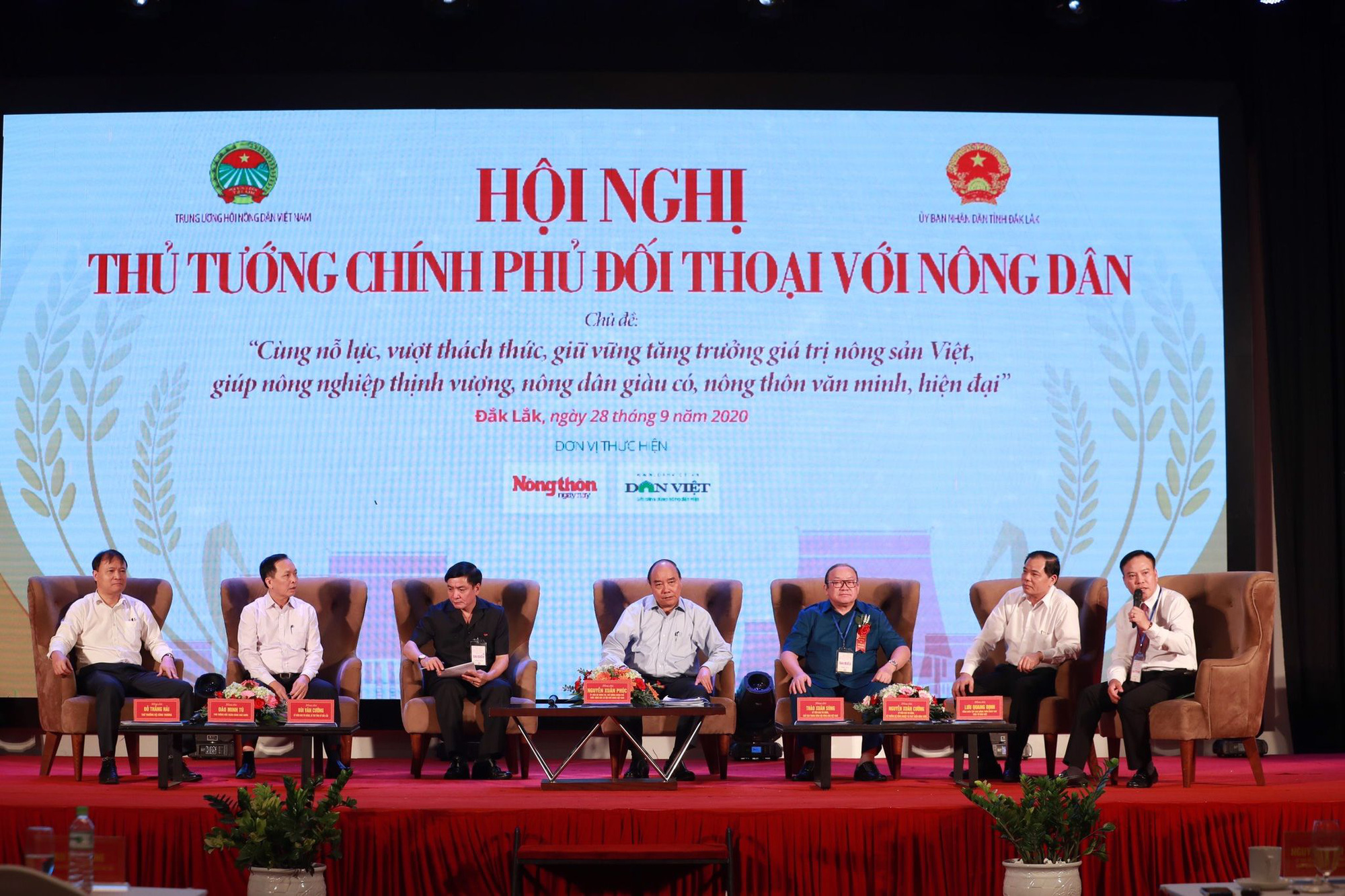 Toàn cảnh Hội nghị
