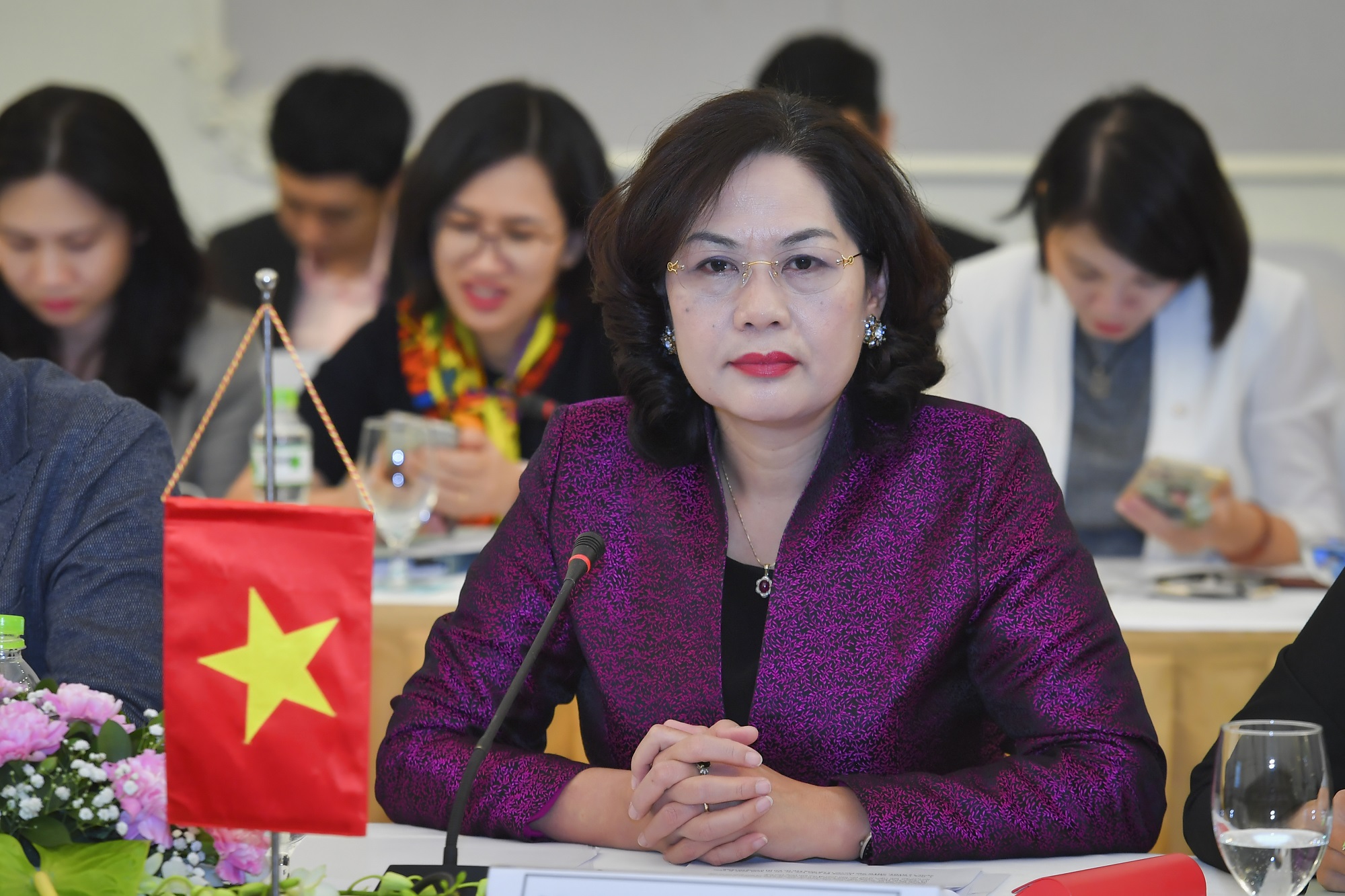 Phó Thống đốc NHNN Nguyễn Thị Hồng được giới thiệu làm Thống đốc NHNN