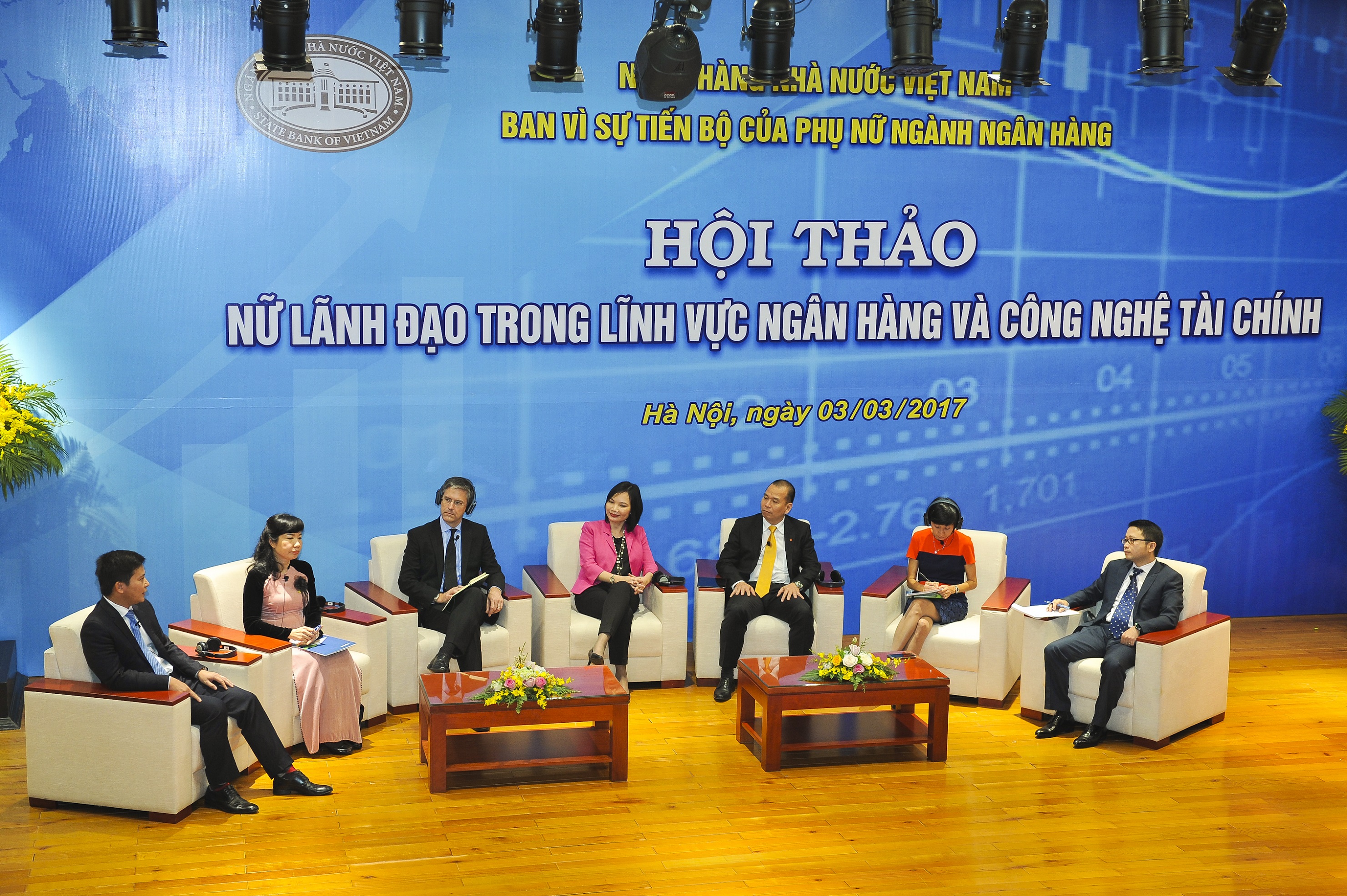 Hội thảo Nữ lãnh đạo trong lĩnh vực ngân hàng và công nghệ tài chính