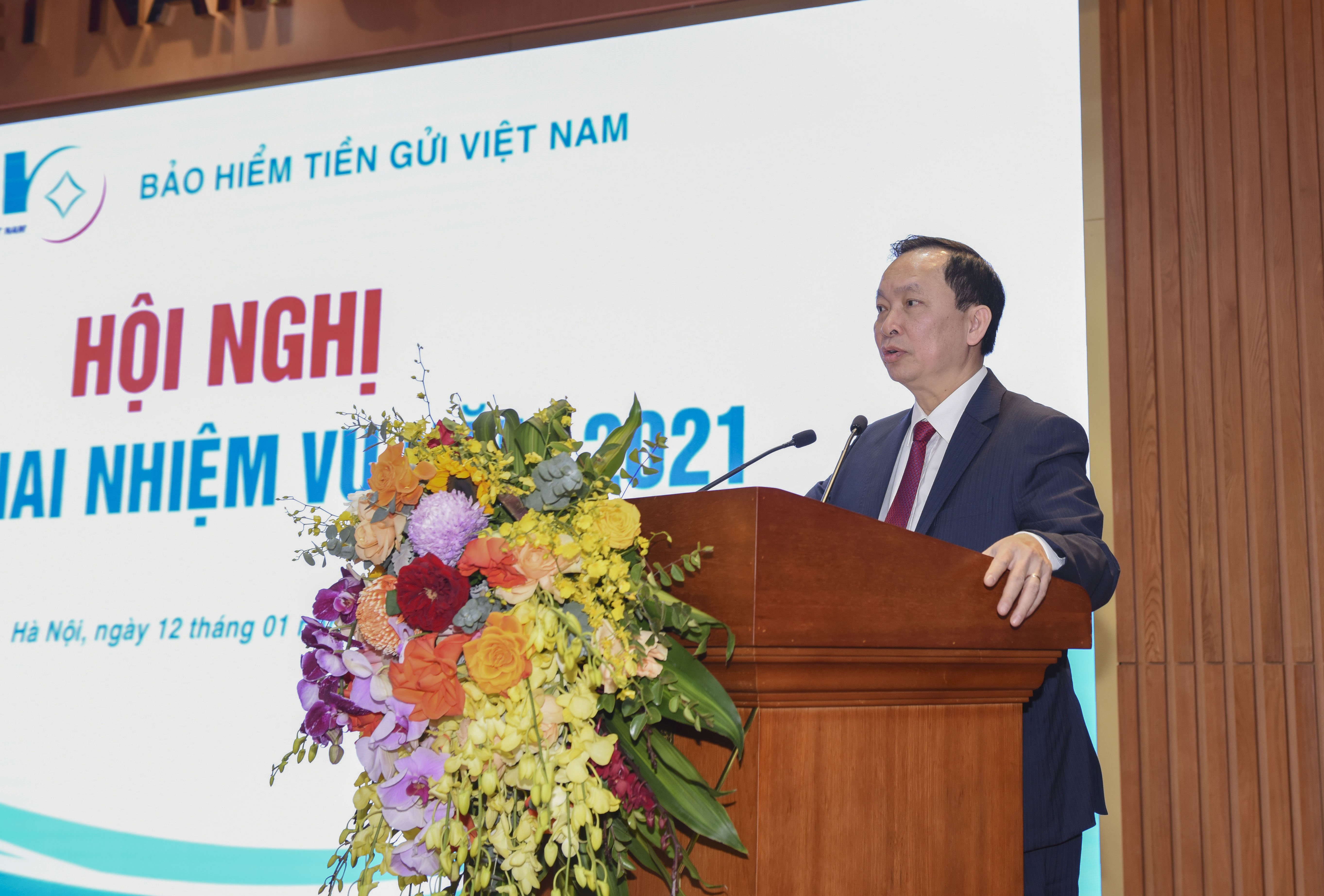 Phó Thống đốc thường trực Đào Minh Tú phát biểu tại Hội nghị