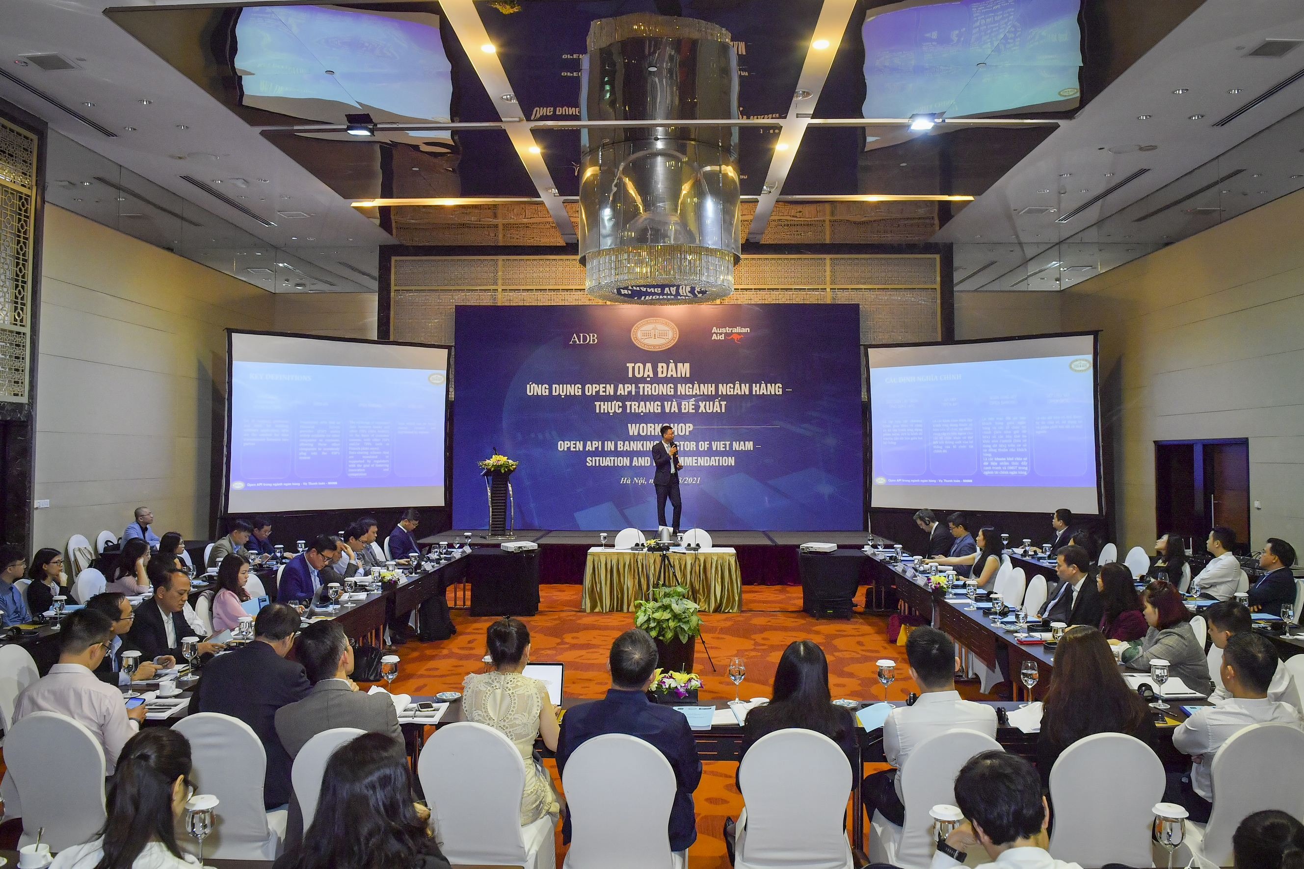 Quang cảnh buổi tọa đàm