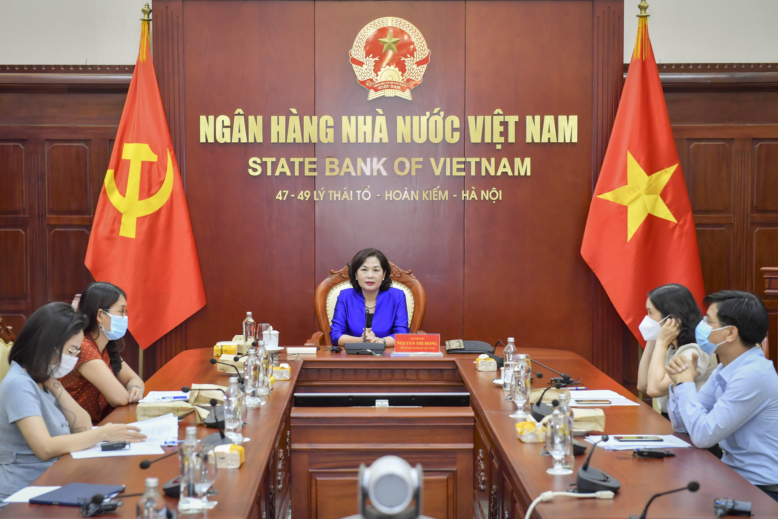Thống đốc Nguyễn Thị Hồng tham dự Phiên họp Kinh tế Toàn cầu trực tuyến của Ngân hàng Thanh toán Quốc tế