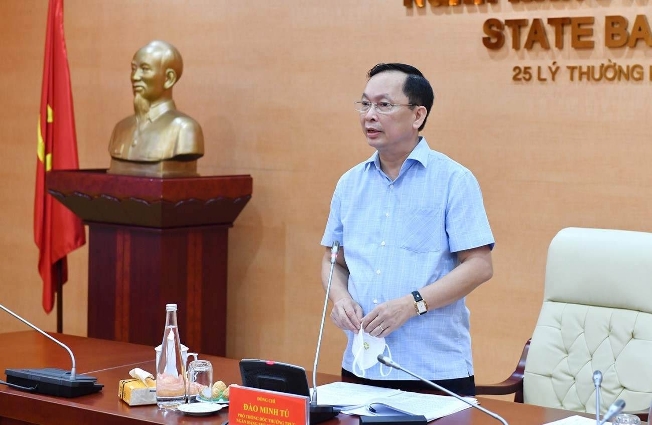 Phó Thống đốc thường trực NHNN Đào Minh Tú phát biểu tại hội nghị