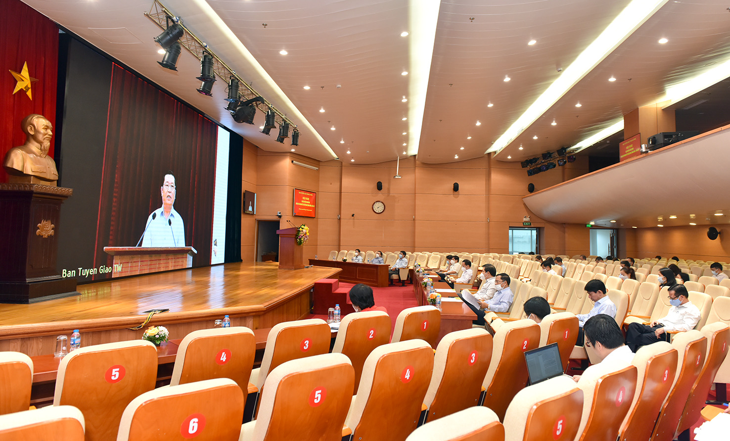 Toàn cảnh Hội nghị
