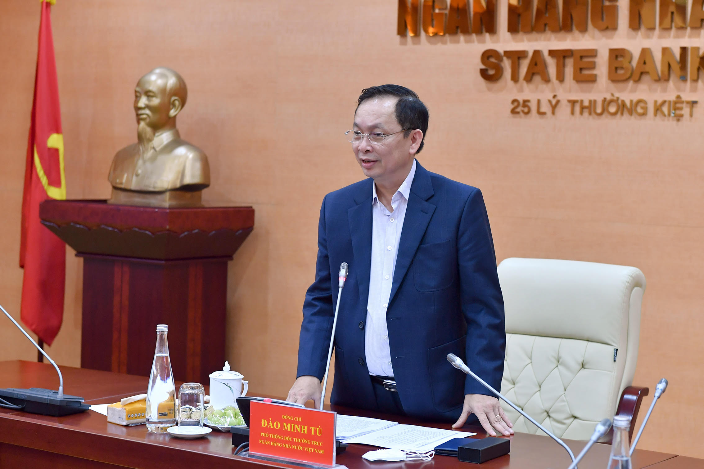 Phó Thống đốc Thường trực NHNN Đào Minh Tú phát biểu khai mạc Hội nghị