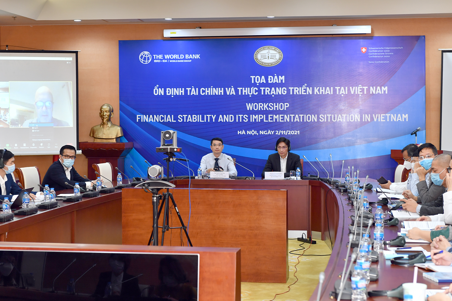 Quang cảnh tọa đàm.