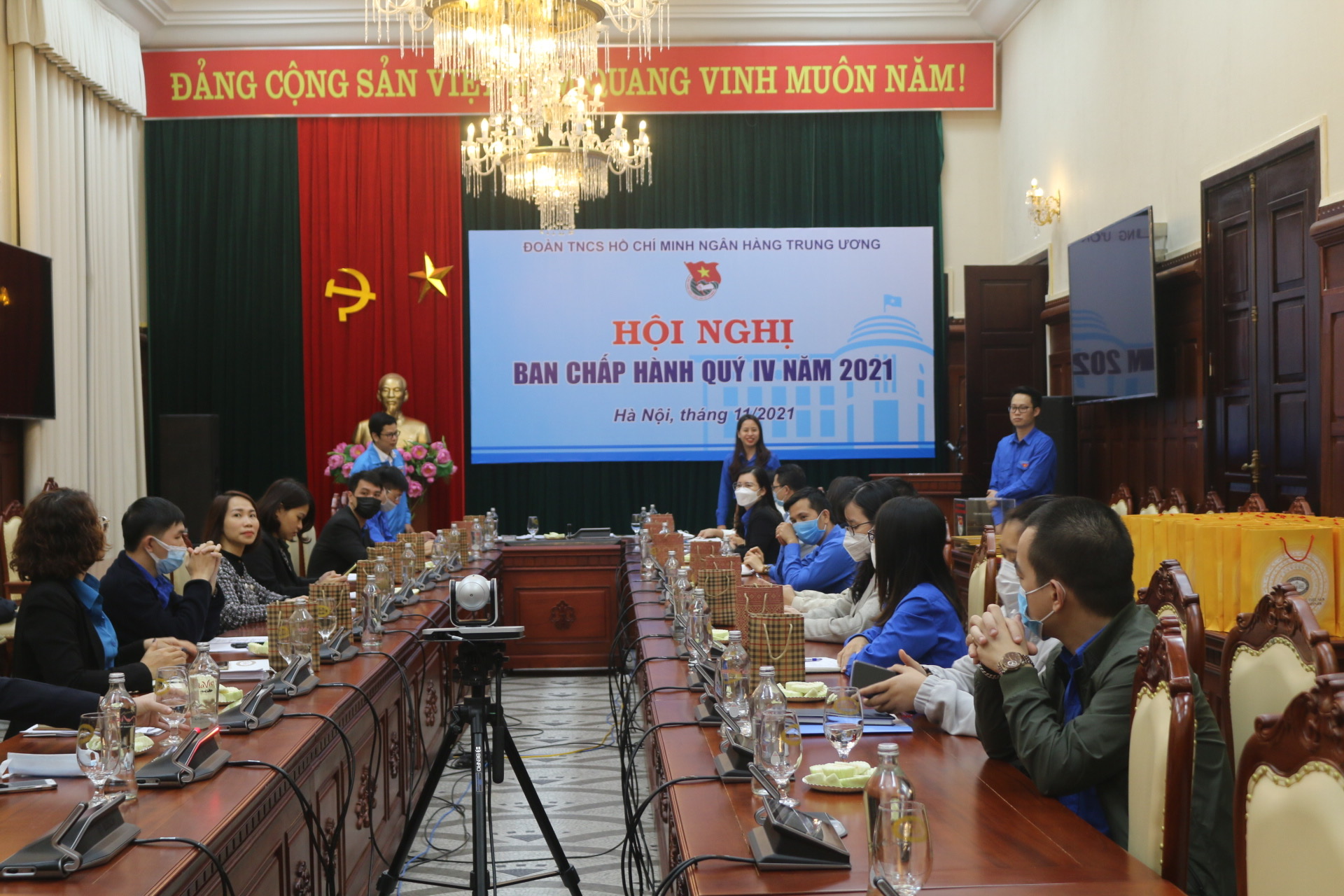 Hội nghị Ban Chấp hành Đoàn Thanh niên NHTW quý IV/2021