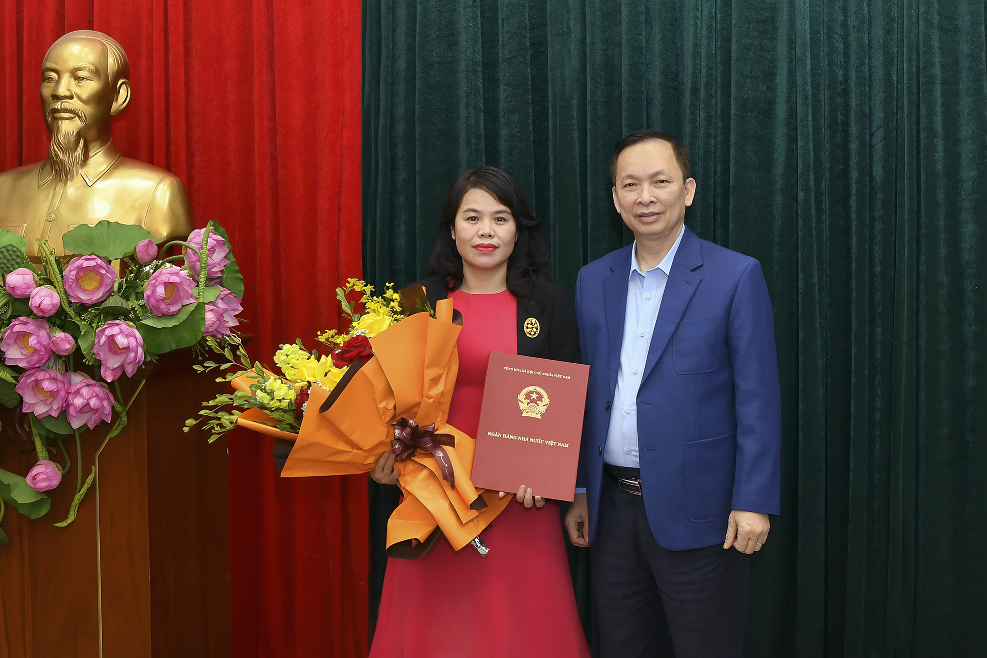 Trao QĐ bổ nhiệm Phó Vụ trưởng Vụ Truyền thông NHNN
