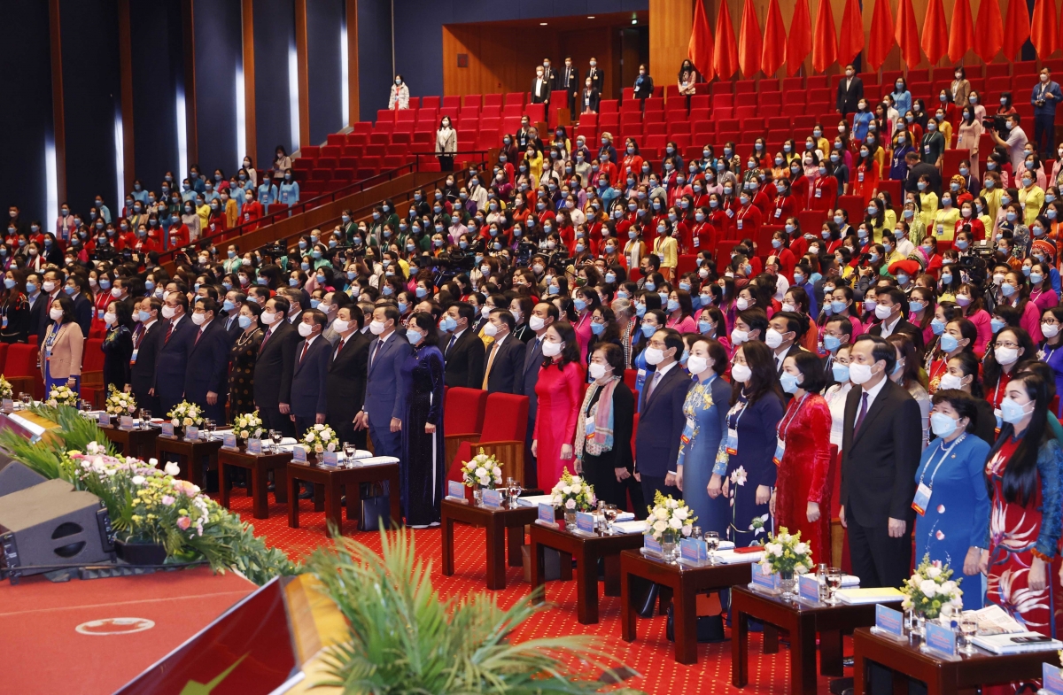 Lãnh đạo Đảng, Nhà nước cùng các đại biểu dự lễ khai mạc Đại hội đại biểu Phụ nữ toàn quốc lần thứ XIII. (Ảnh: VOV)