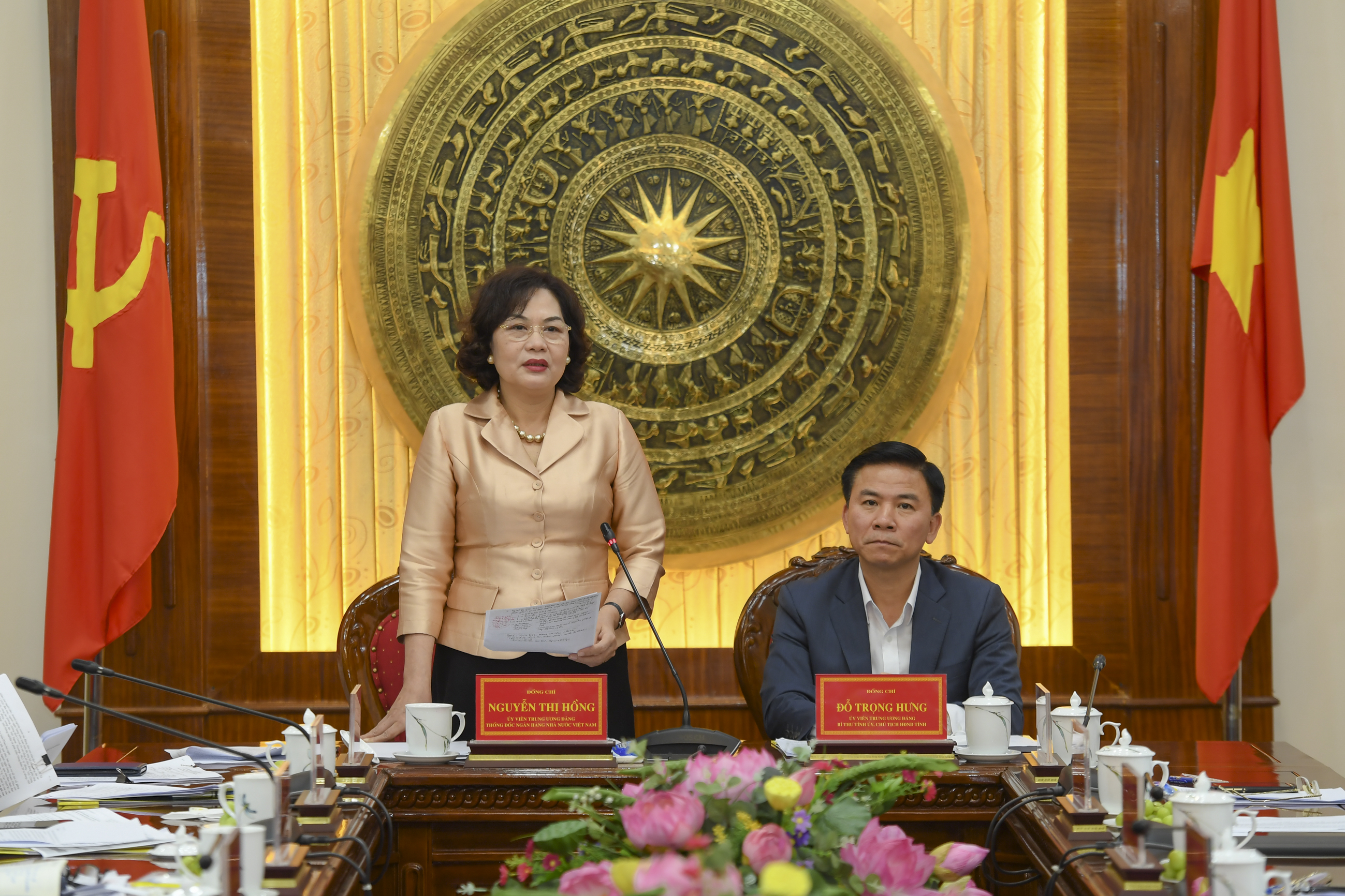 Thống đốc Nguyễn Thị Hồng thăm và làm việc với lãnh đạo tỉnh ủy Thanh Hóa