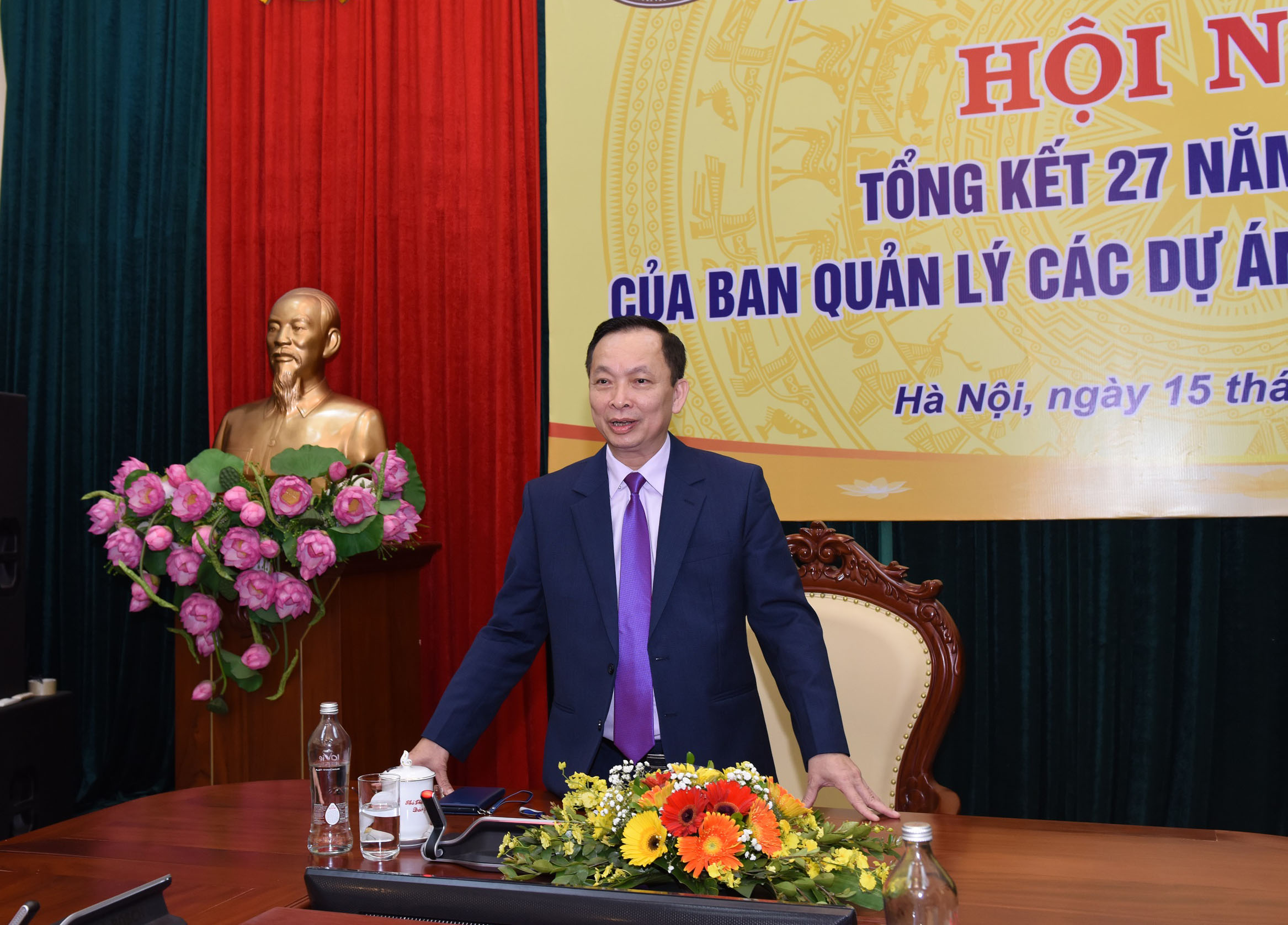 Phó Thống đốc thường trực Đào Minh Tú phát biểu chỉ đạo Hội nghị