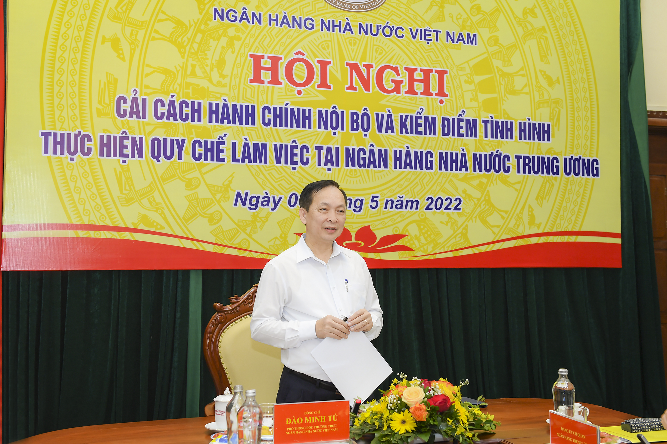 Phó Thống đốc Thường trực Đào Minh Tú chỉ đạo tại Hội nghị