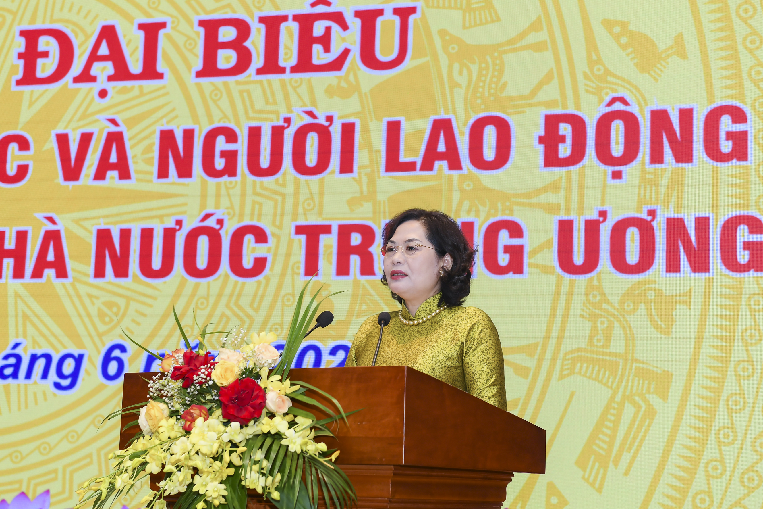 Thống đốc NHNN Nguyễn Thị Hồng phát biểu chỉ đạo Hội nghị