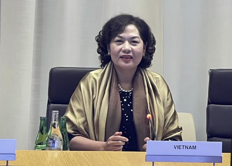 SBV Governor Nguyen Thi Hong attended and delivered a speech at the meeting.
