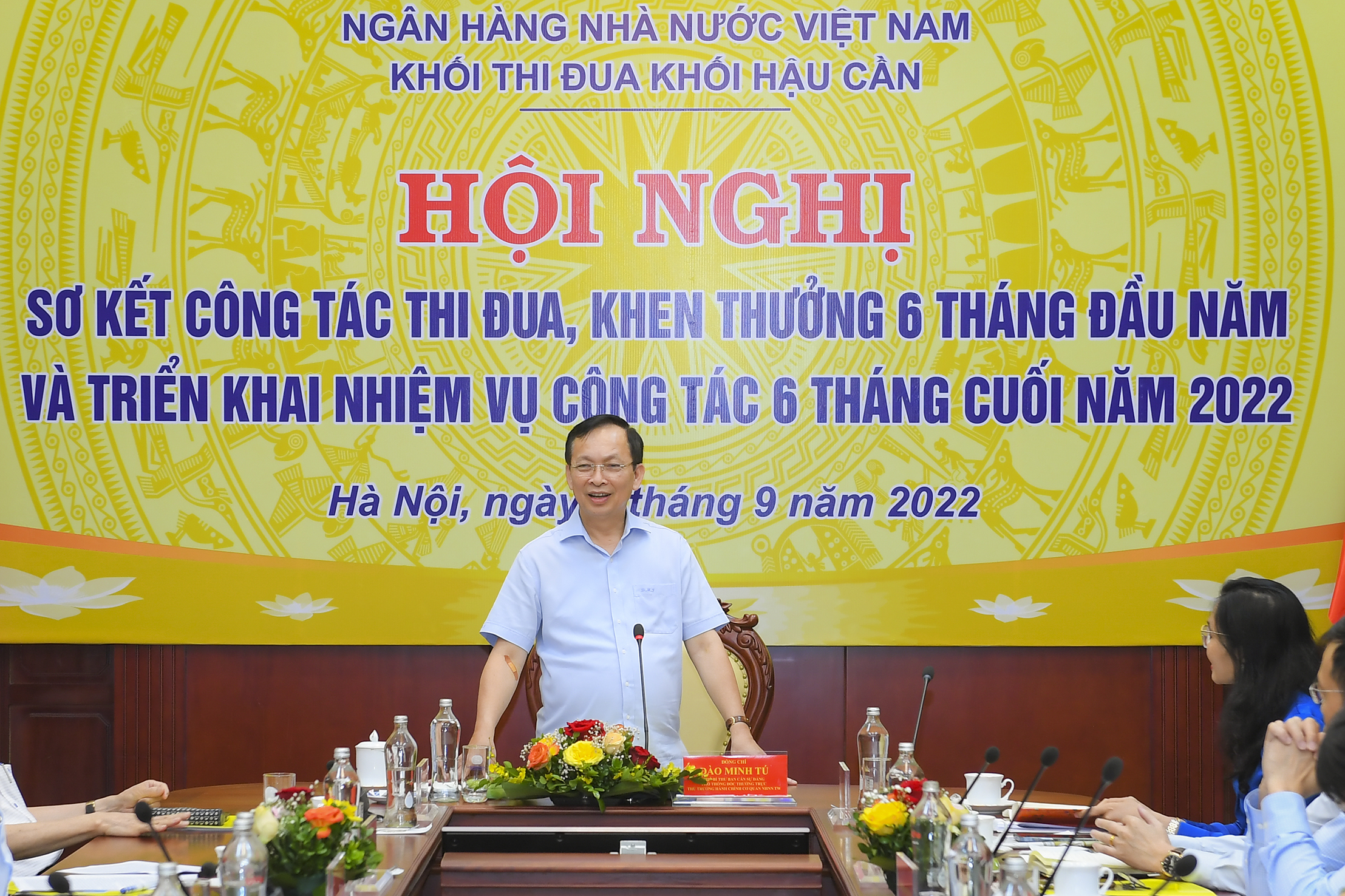 Phó Thống đốc Thường trực NHNN Đào Minh Tú phát biểu chỉ đạo tại Hội nghị