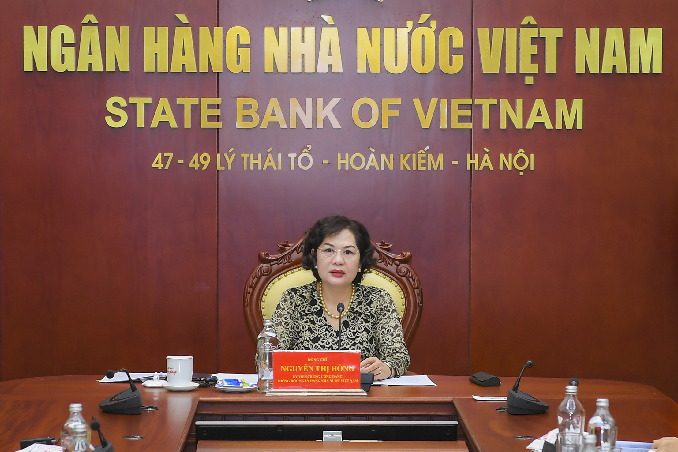 Thống đốc NHNN Nguyễn Thị Hồng phát biểu tại hội nghị.