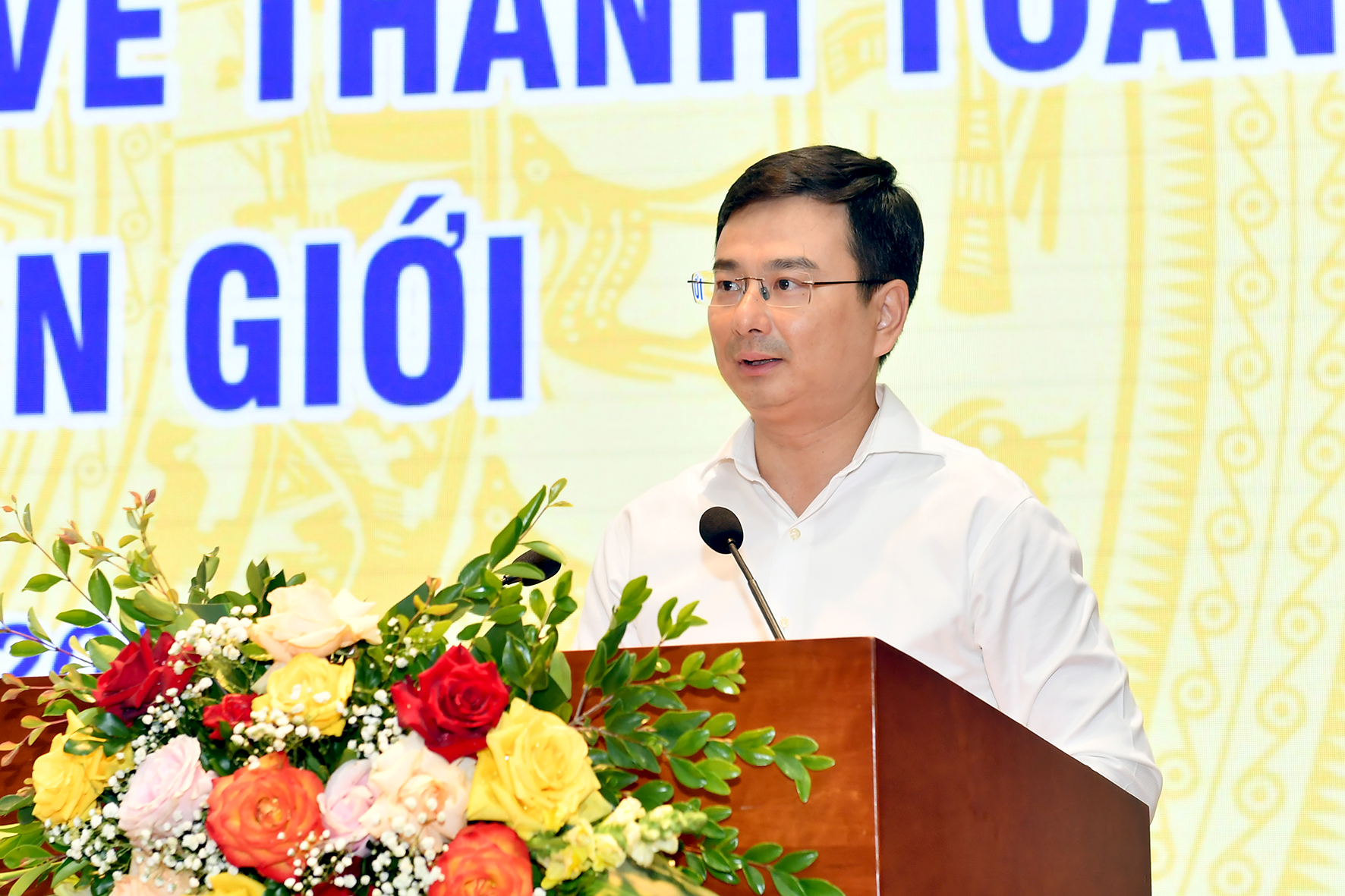 Phó Thống đốc NHNN Phạm Thanh Hà phát biểu tại hội nghị.