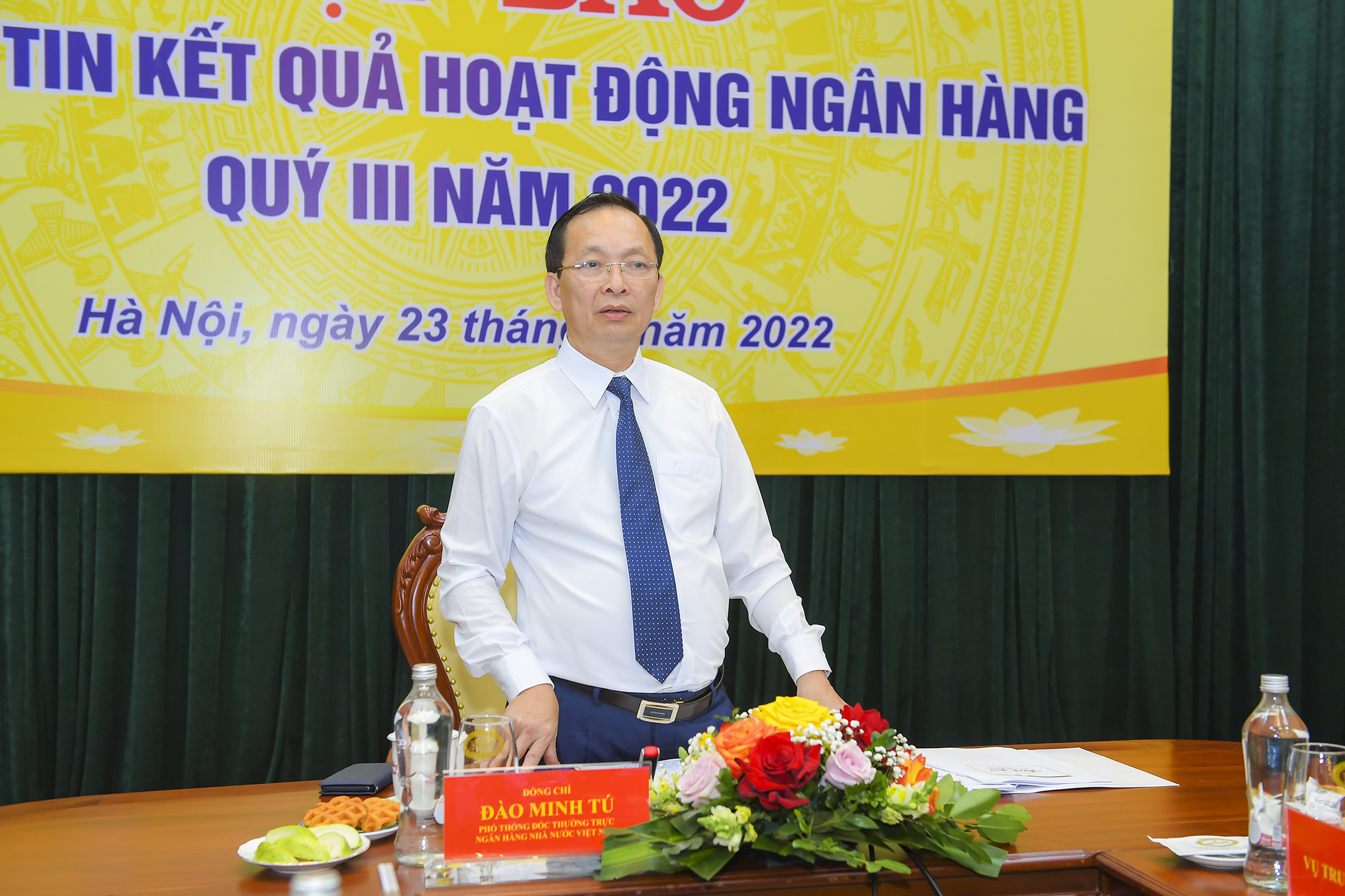 Phó Thống đốc Thường trực NHNN Đào Minh Tú phát biểu khai mạc cuộc họp
