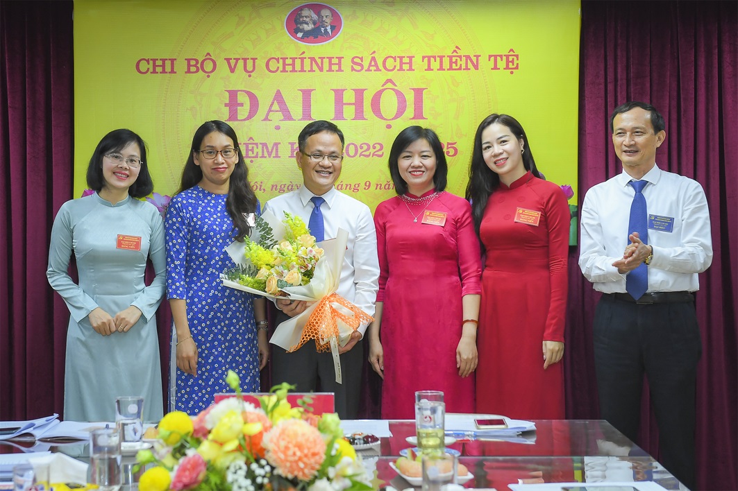 Ban chấp hành Chi bộ Vụ CSTT nhiệm kỳ 2022-2025 ra mắt Đại hội