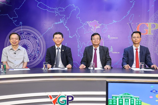 Các đại biểu tham gia chương trình