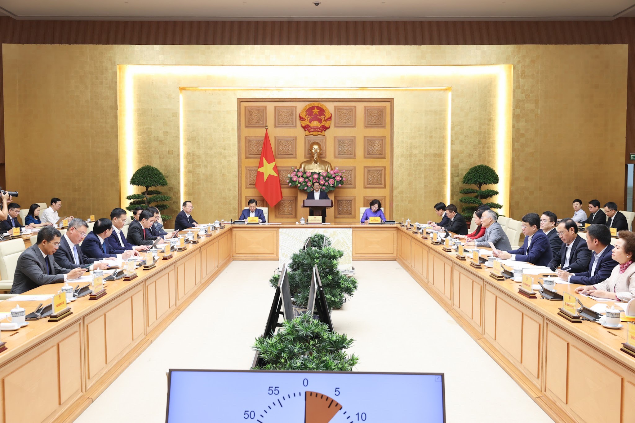 Thủ tướng Phạm Minh Chính gửi niềm tin và kỳ vọng với hệ thống ngân hàng