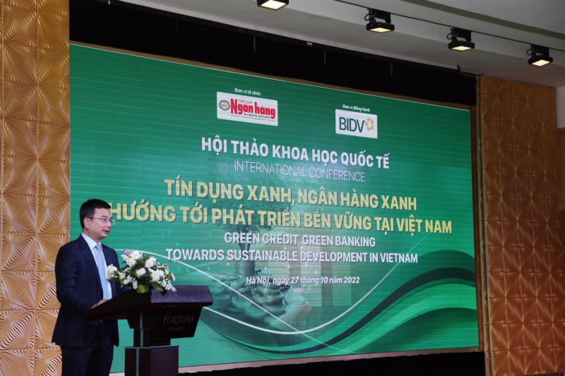 SBV Deputy Governor Pham Thanh Ha speaks at the Conference