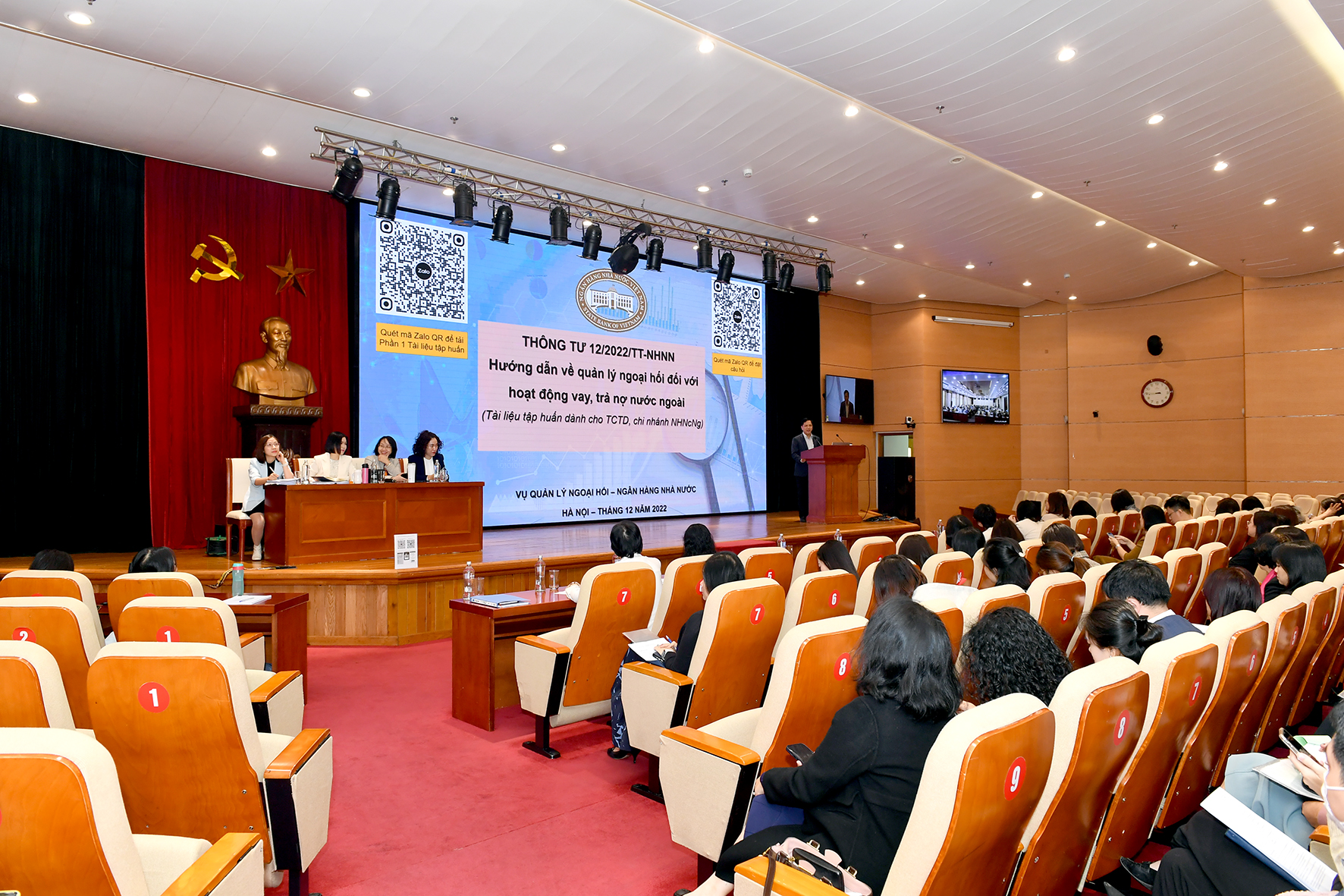 Quang cảnh buổi tập huấn.