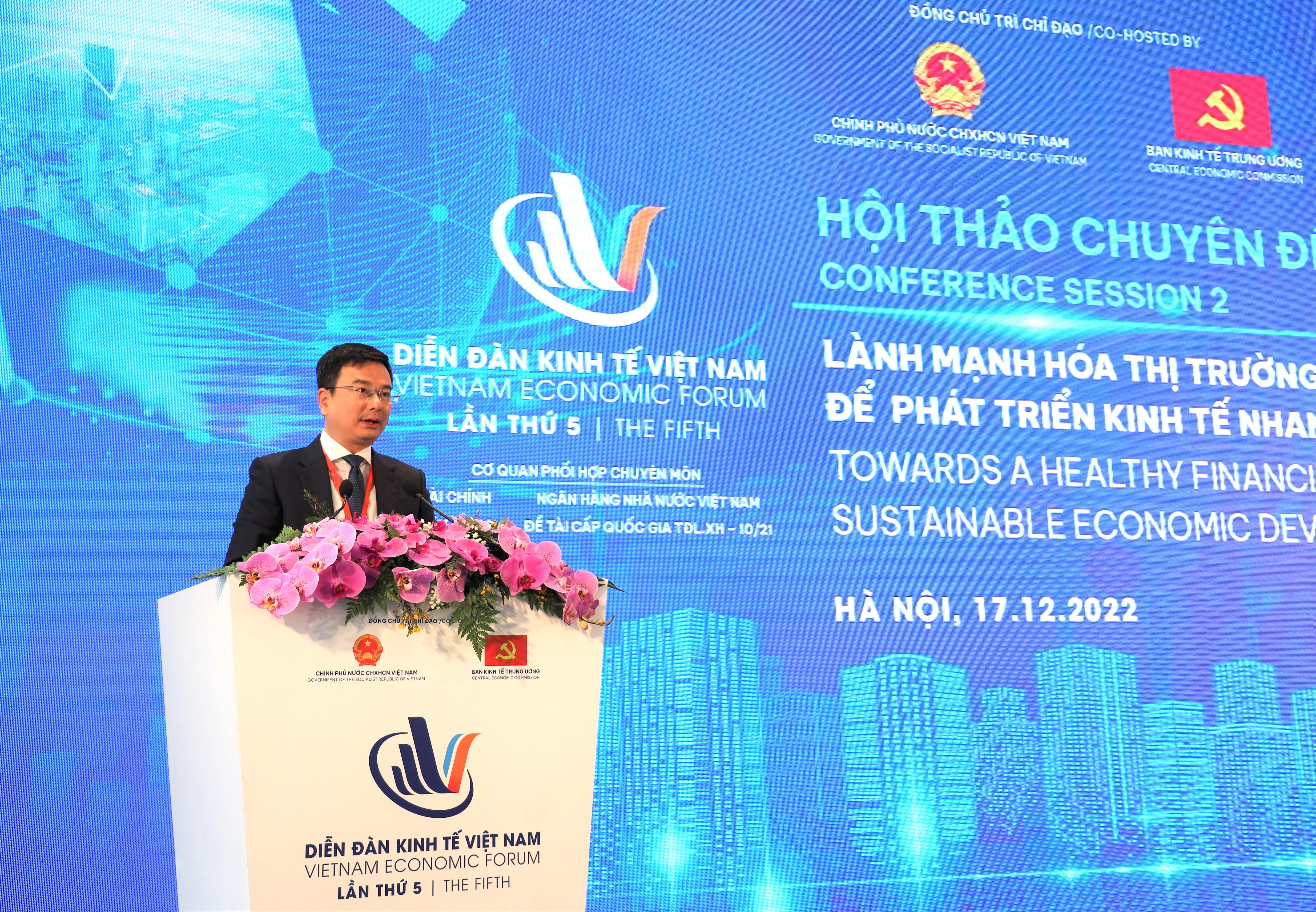 Phó Thống đốc NHNN Phạm Thanh Hà phát biểu tại hội thảo