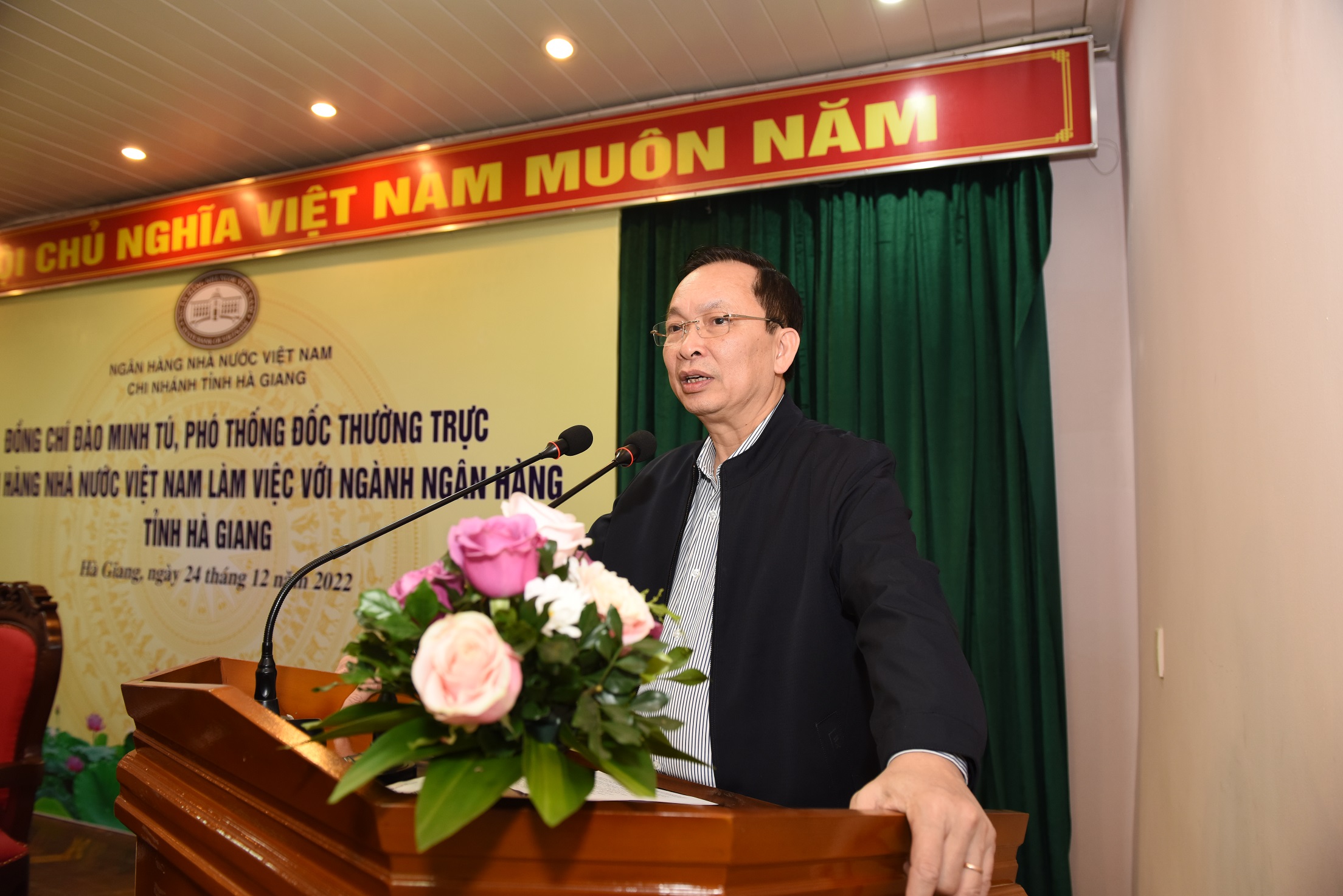 Phó Thống đốc Đào Minh Tú phát biểu chỉ đạo tại buổi làm việc