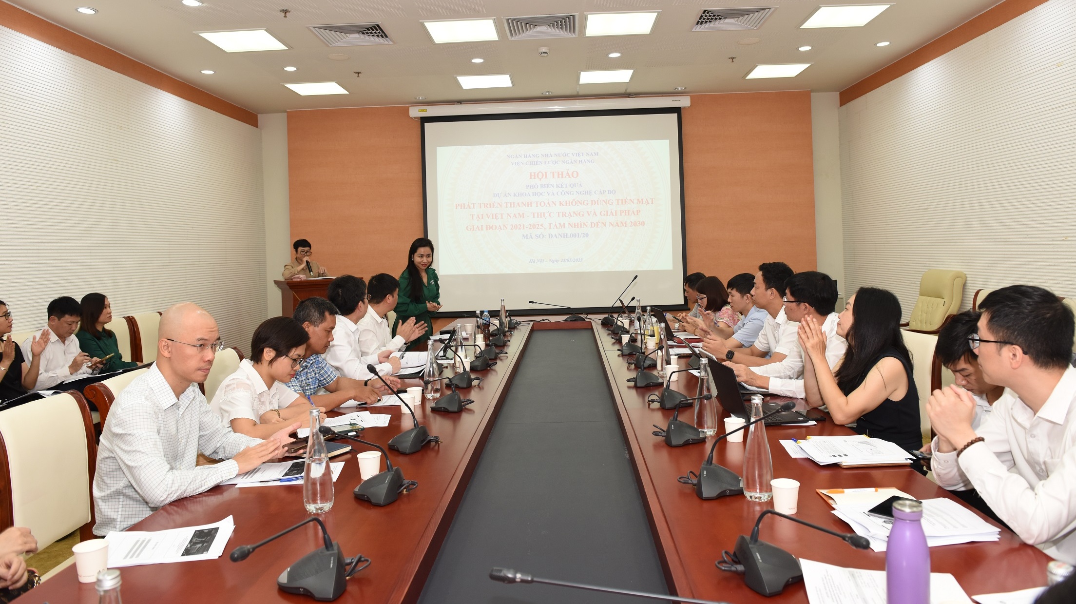 Quang cảnh buổi Hội thảo