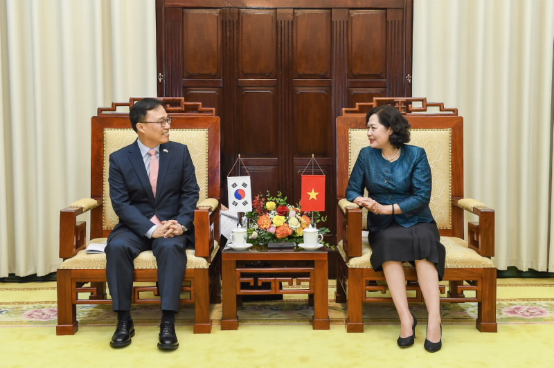 SBV Governor Nguyen Thi Hong meets ROK’s Ambassador to Vietnam