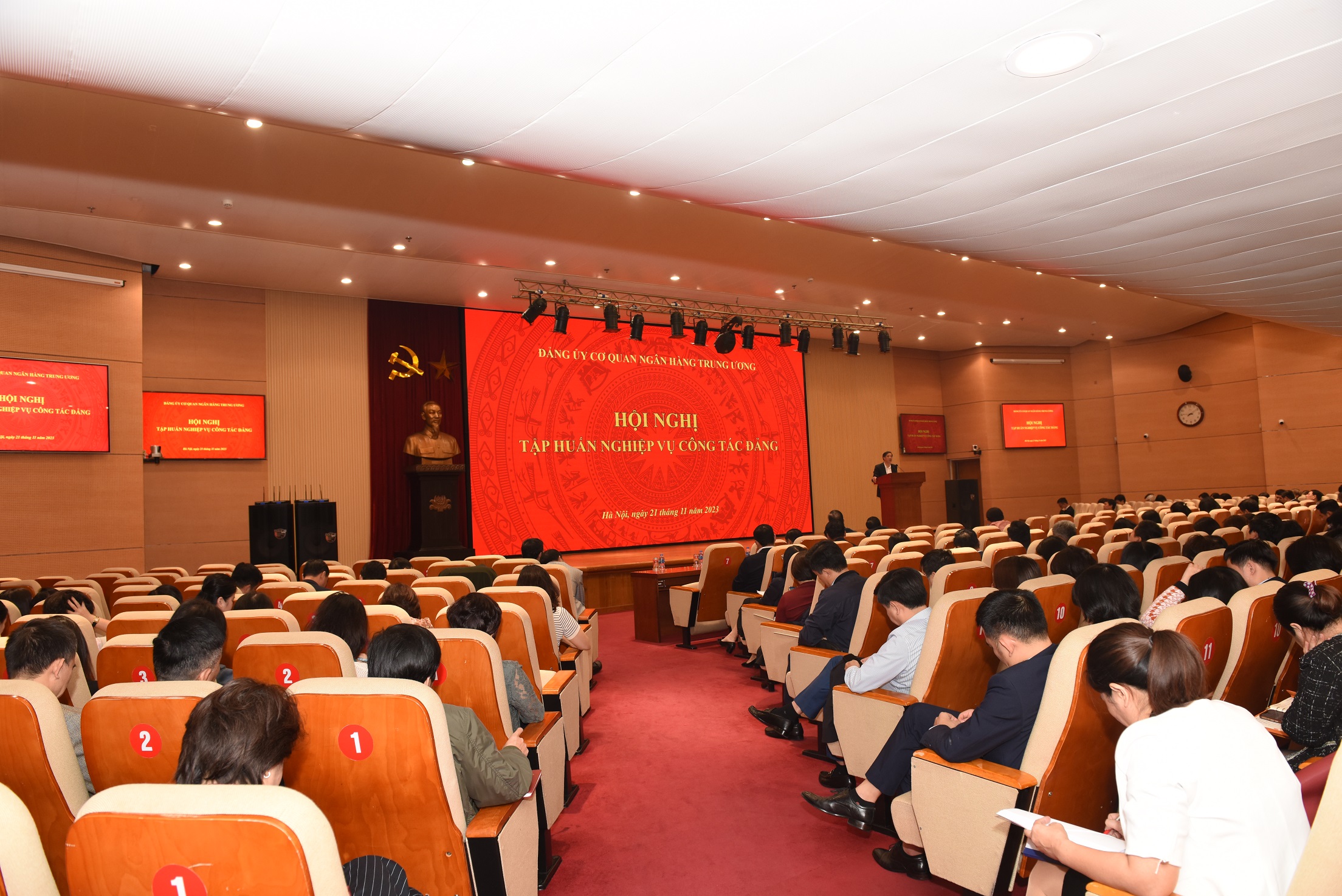 Quang cảnh Hội nghị